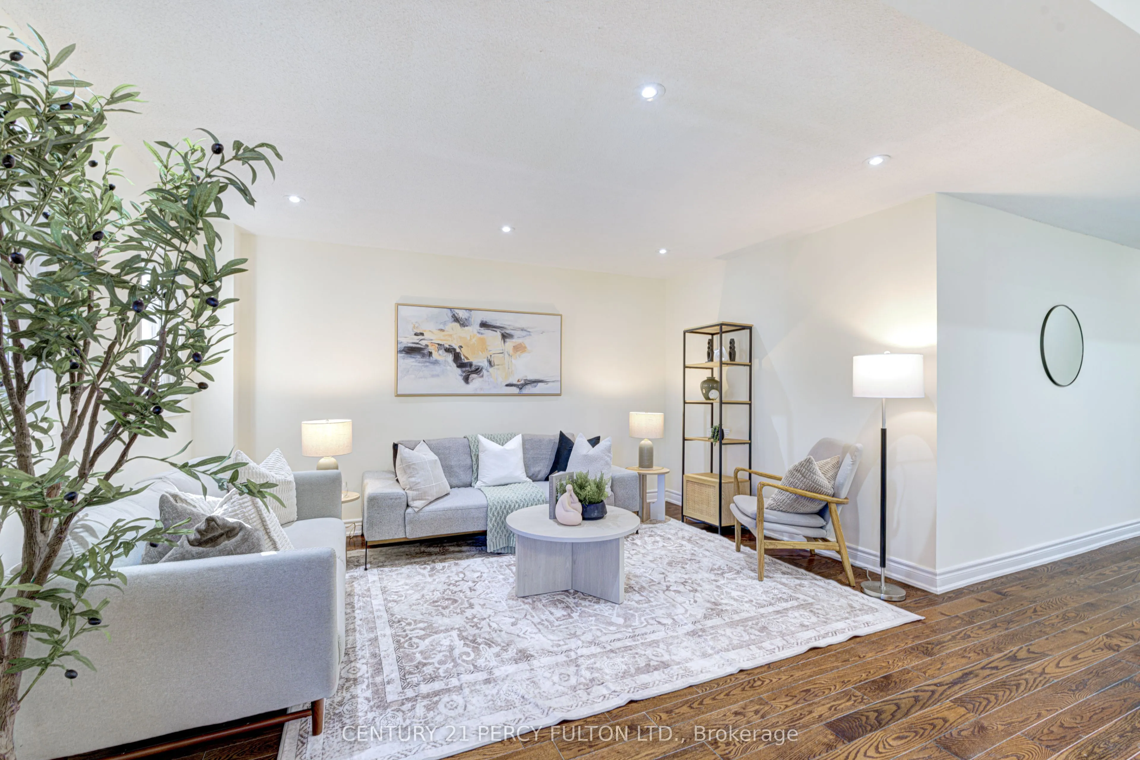 105 Clements Road W