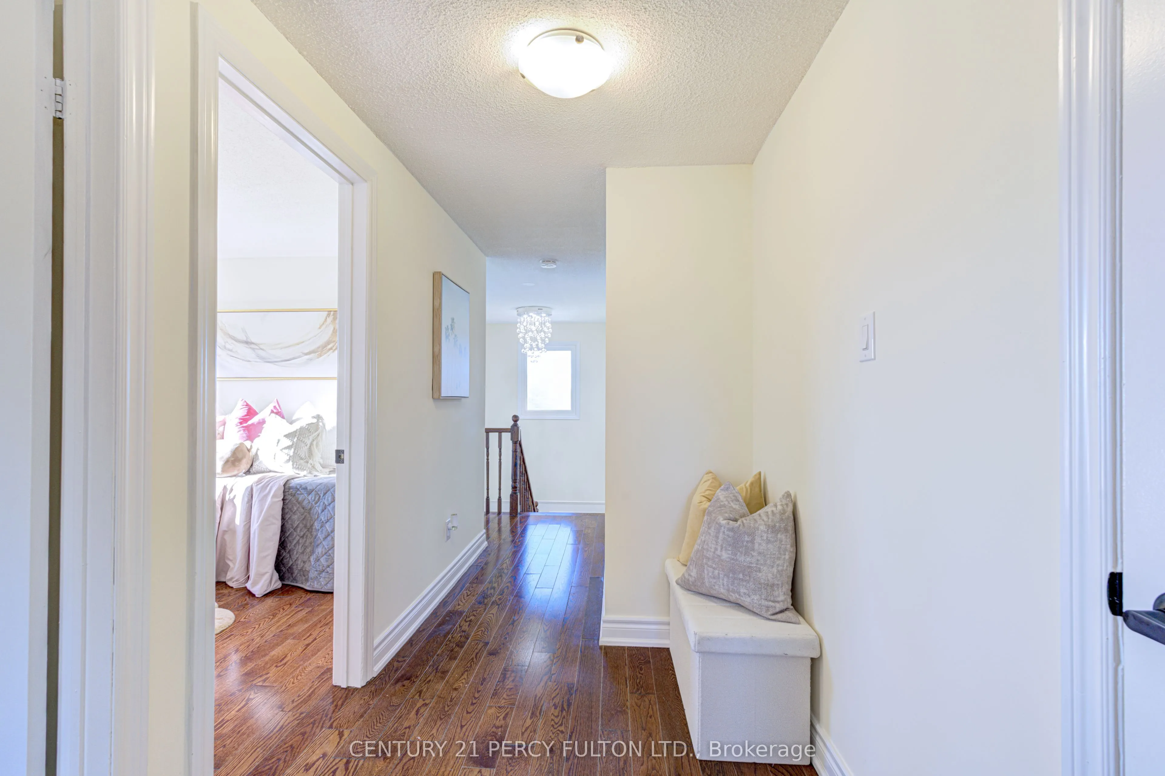 105 Clements Road W