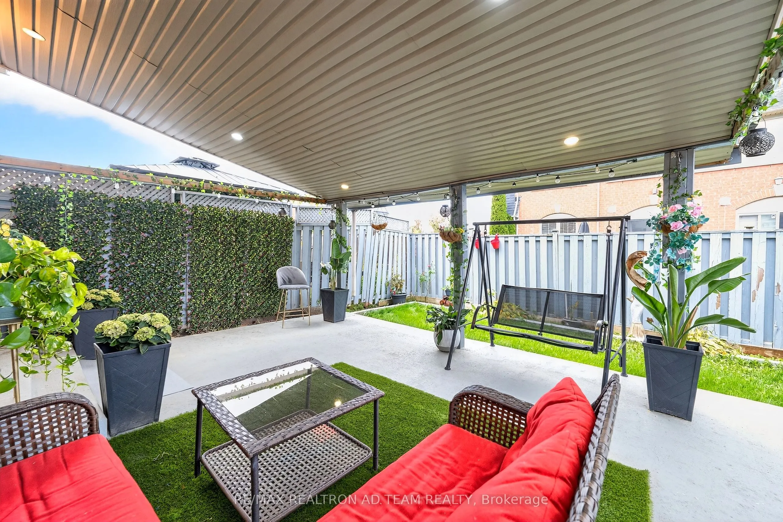 13 Carpendale Crescent