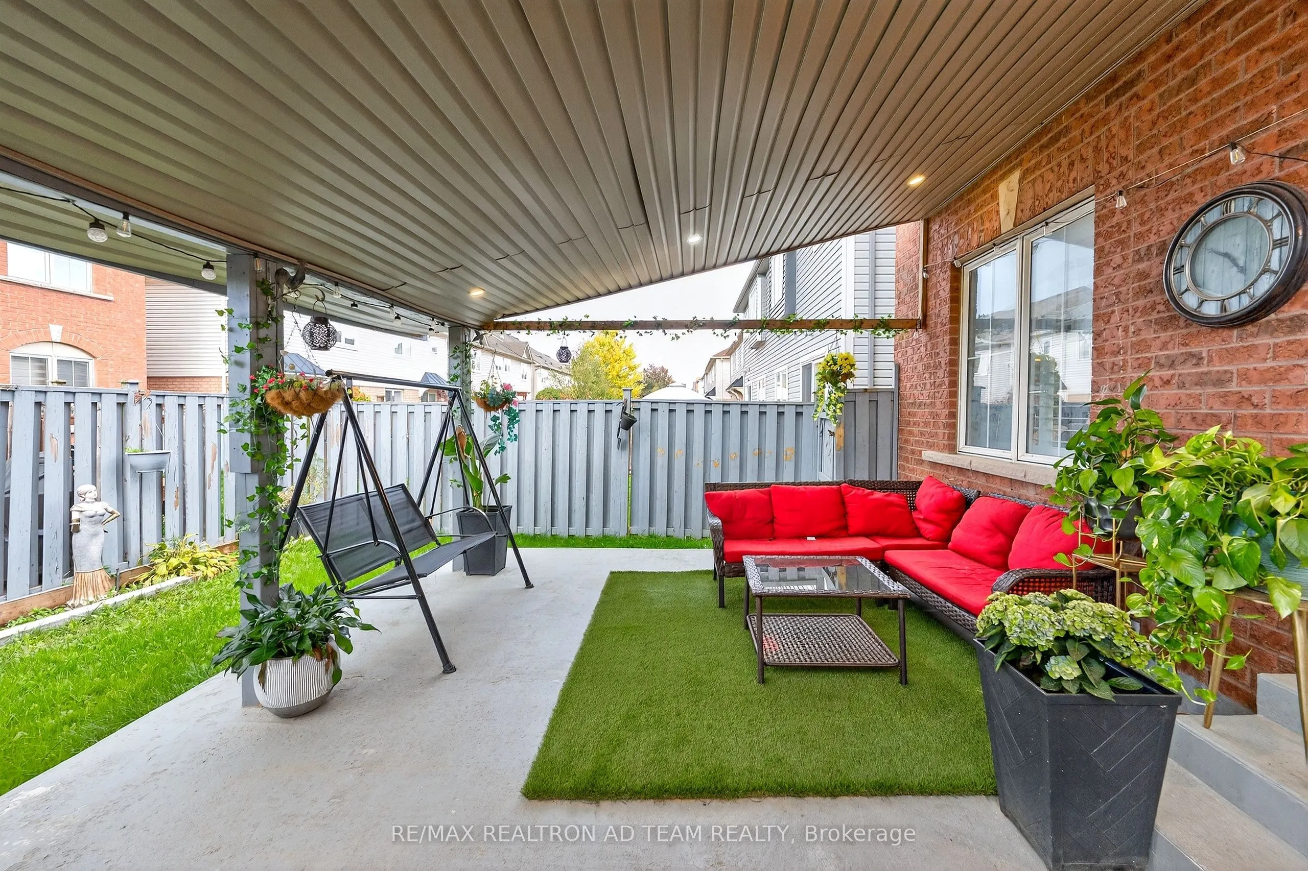 13 Carpendale Crescent