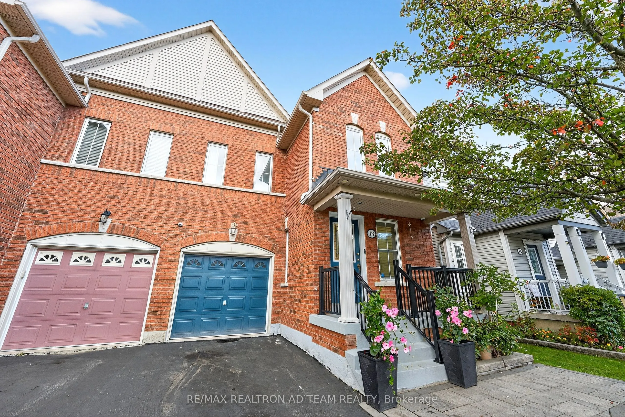 13 Carpendale Crescent