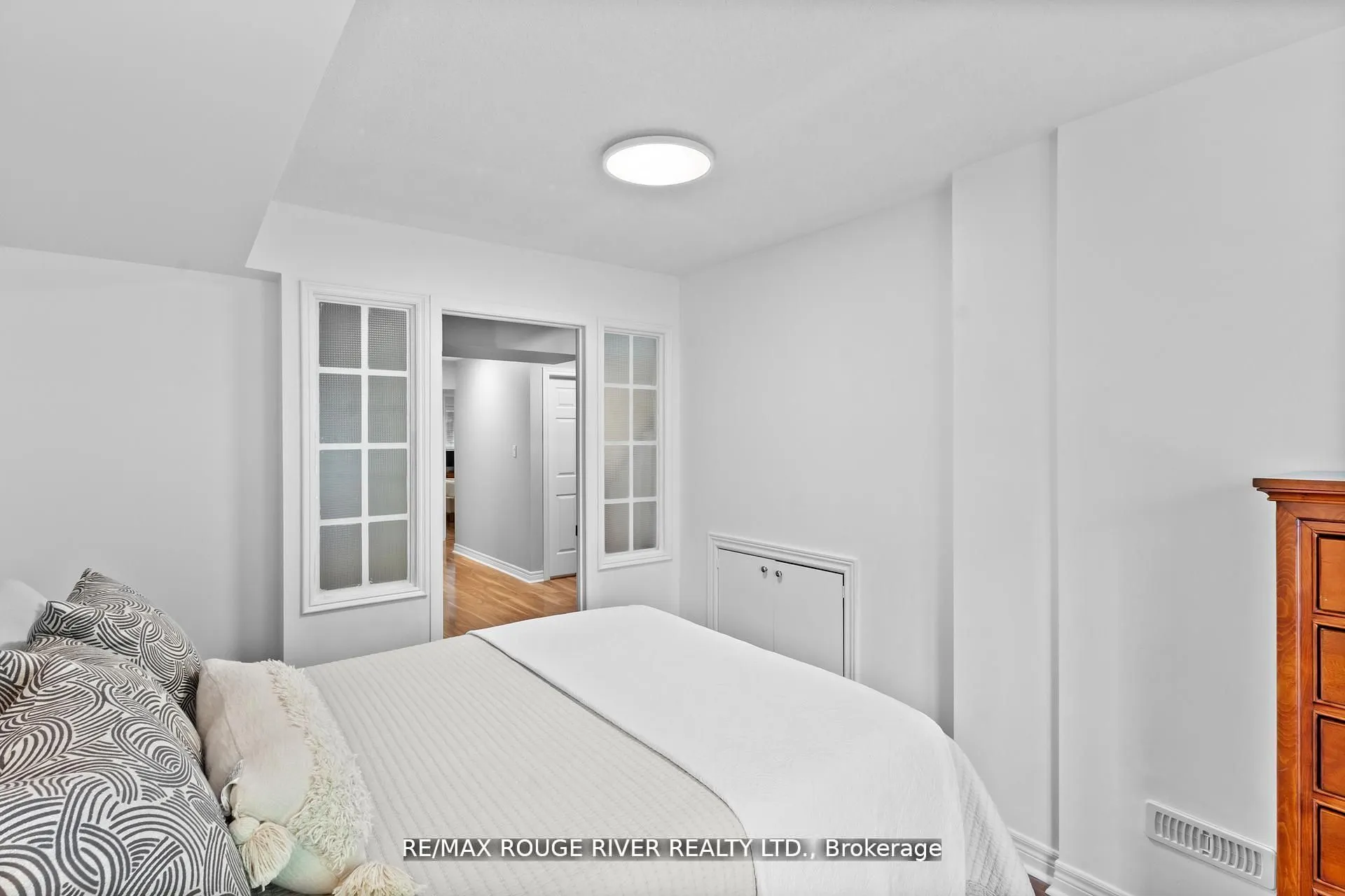 11 Maple Edge Lane