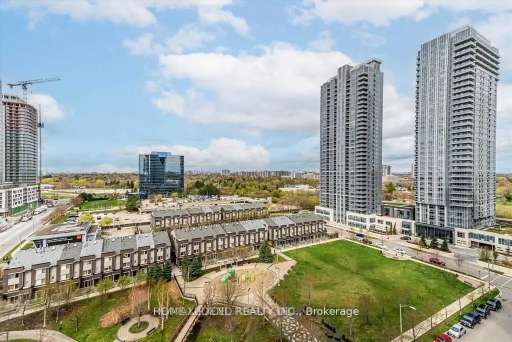 151 Village Green Square, #1706