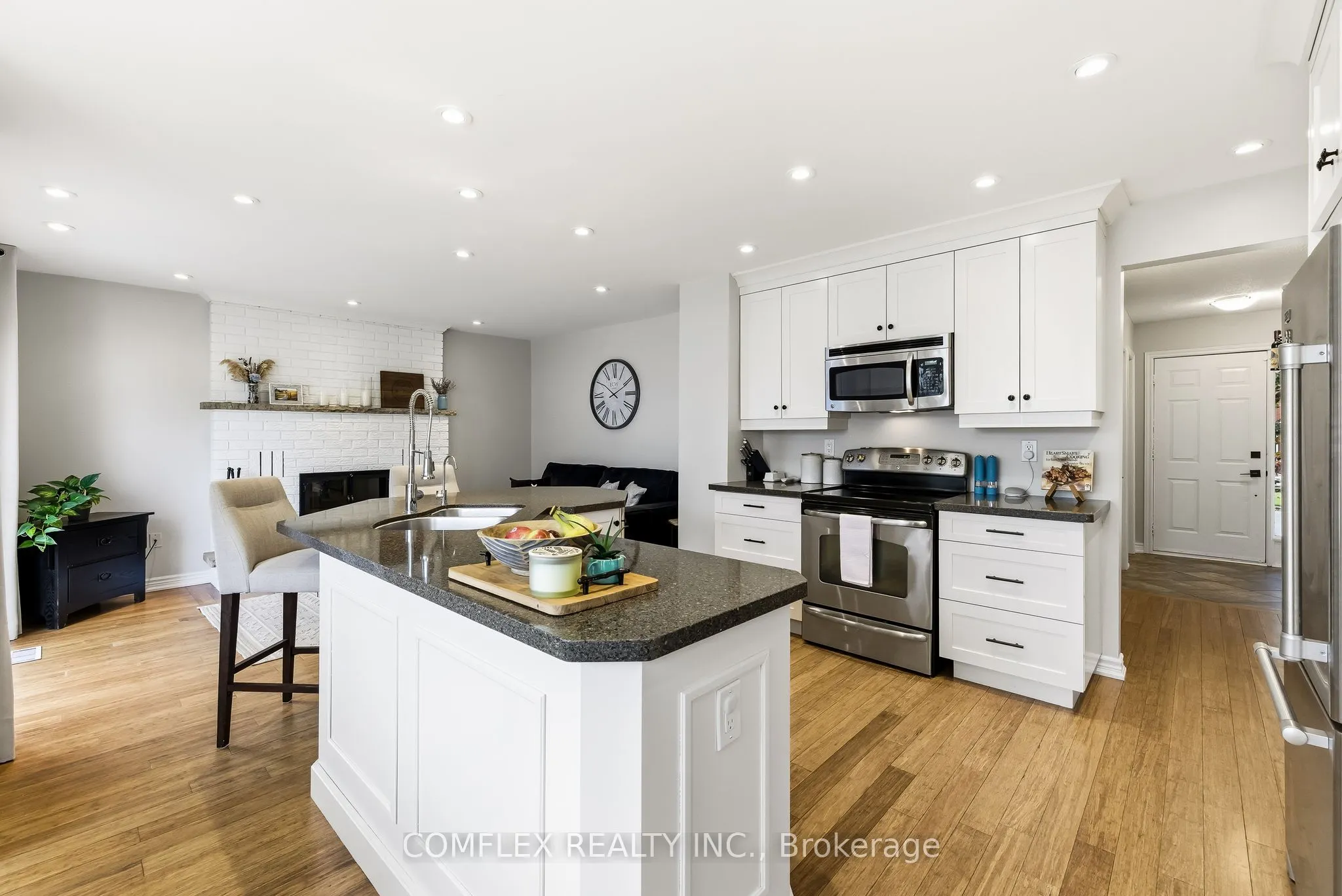 16 Orchard Park Drive