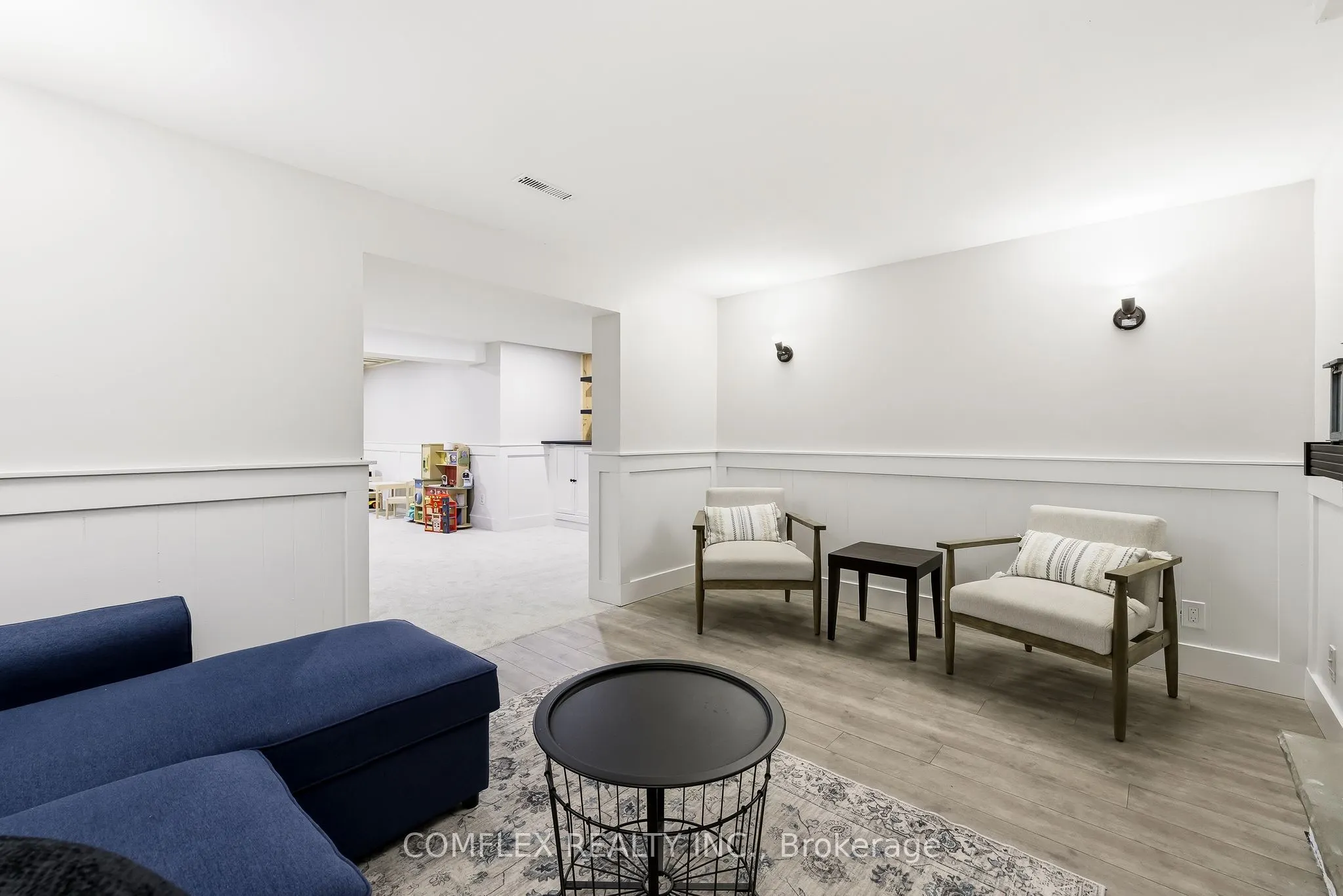 16 Orchard Park Drive