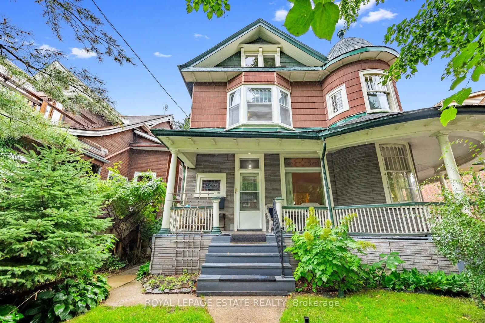 55 Leuty Avenue