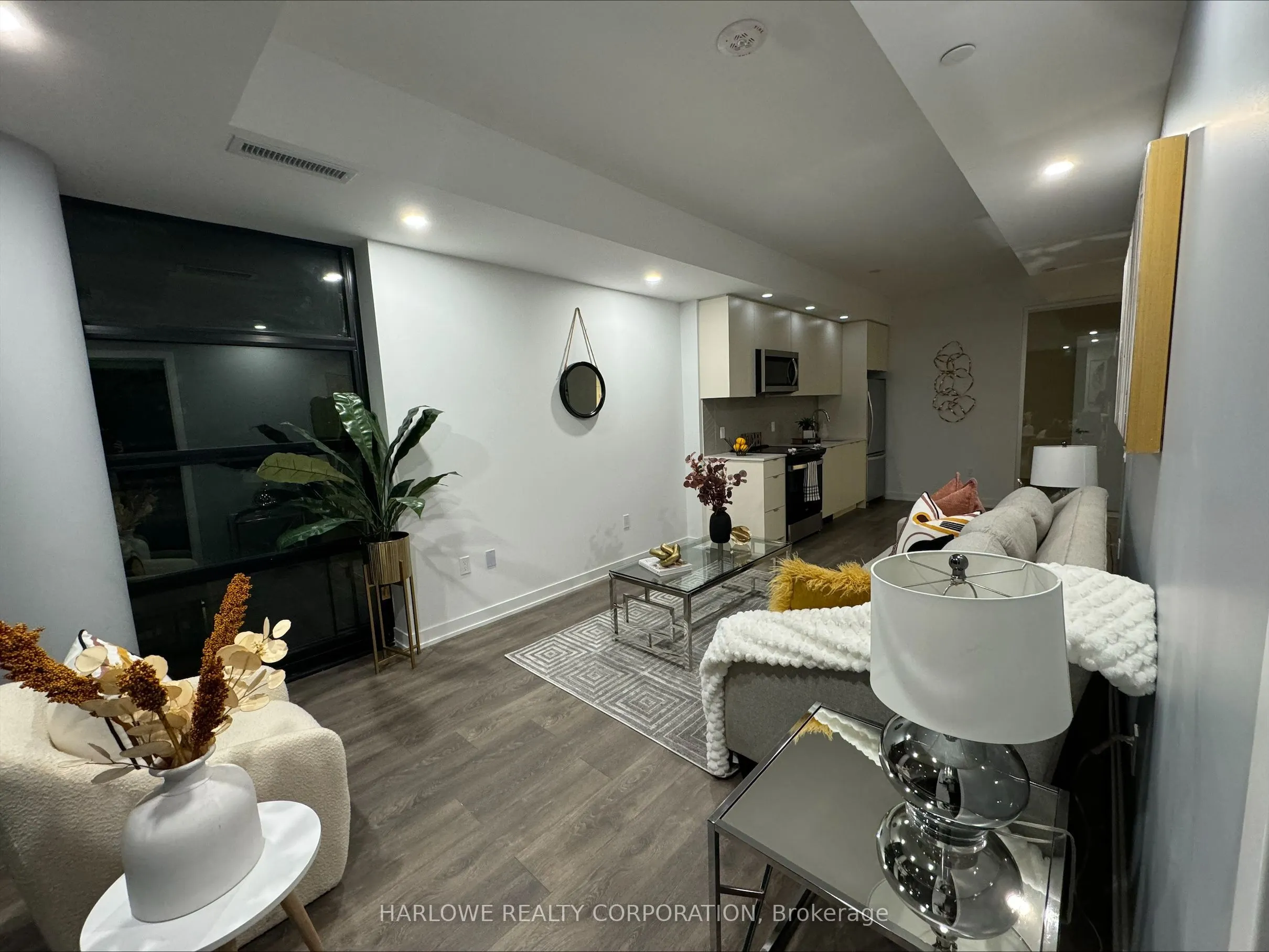 1606 Charles Street, #403 A