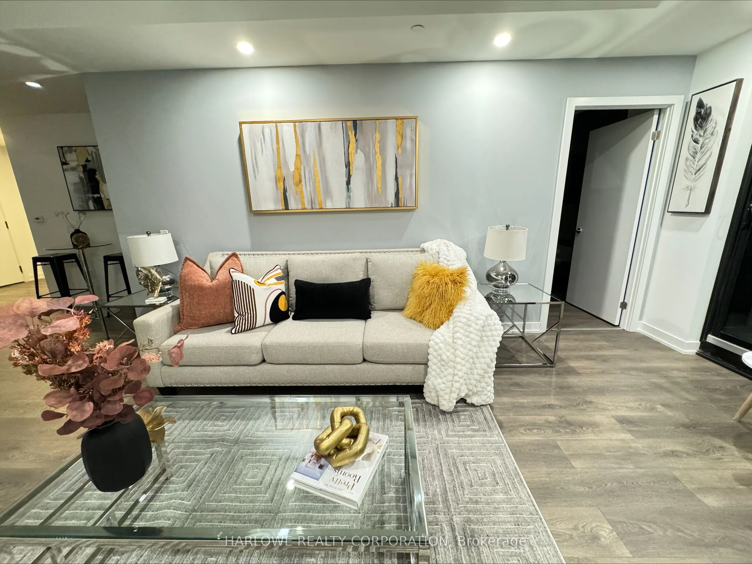 1606 Charles Street, #403 A