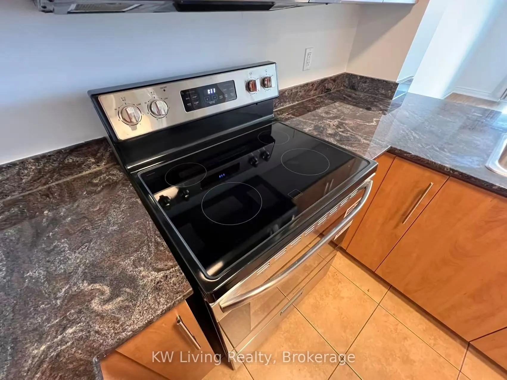 6 Rosebank Drive, #8D
