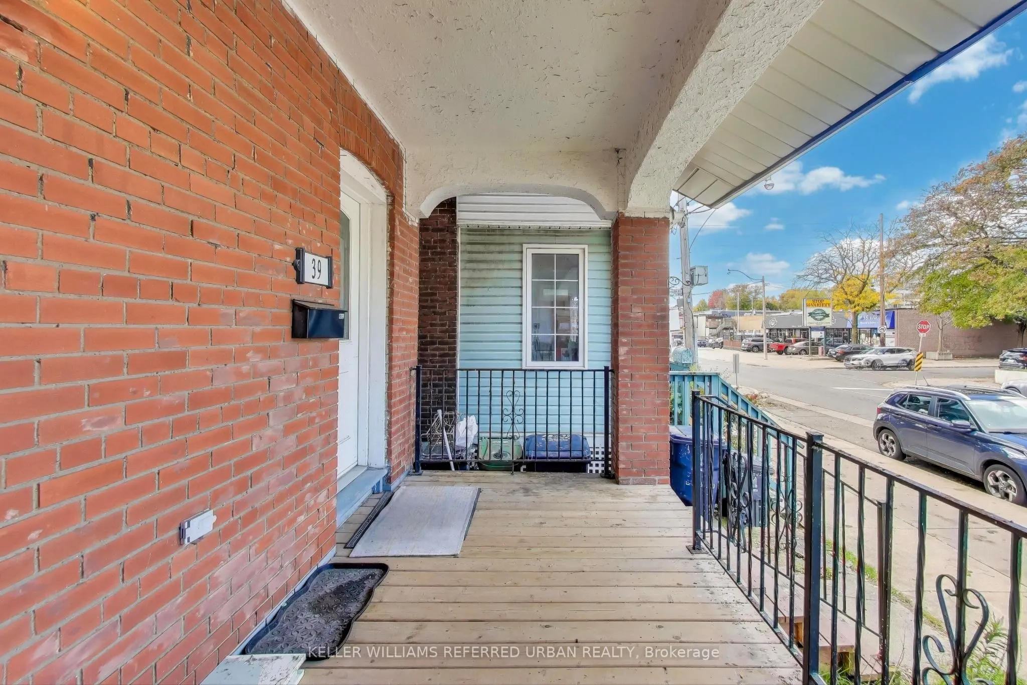 39 Eastwood Road