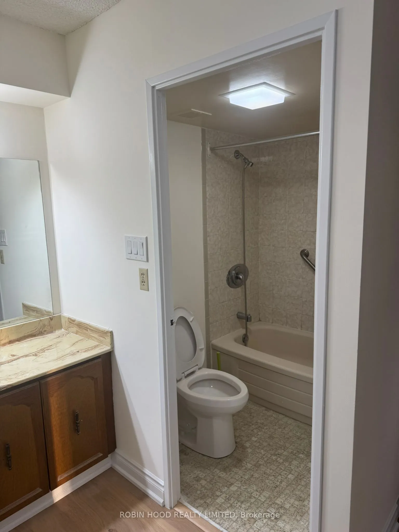 2330 Bridletowne Circle, #1104