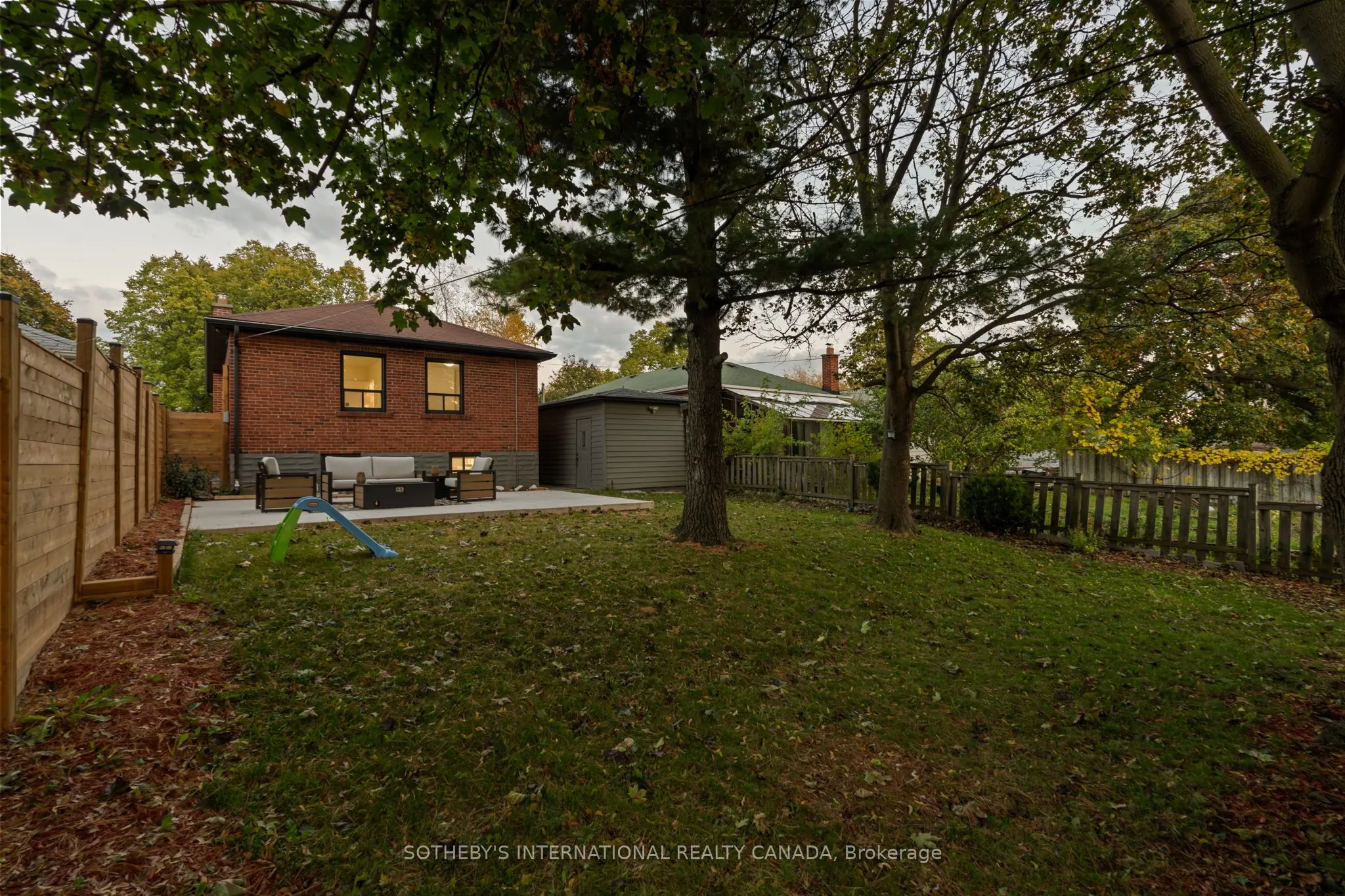 38 Vauxhall Drive