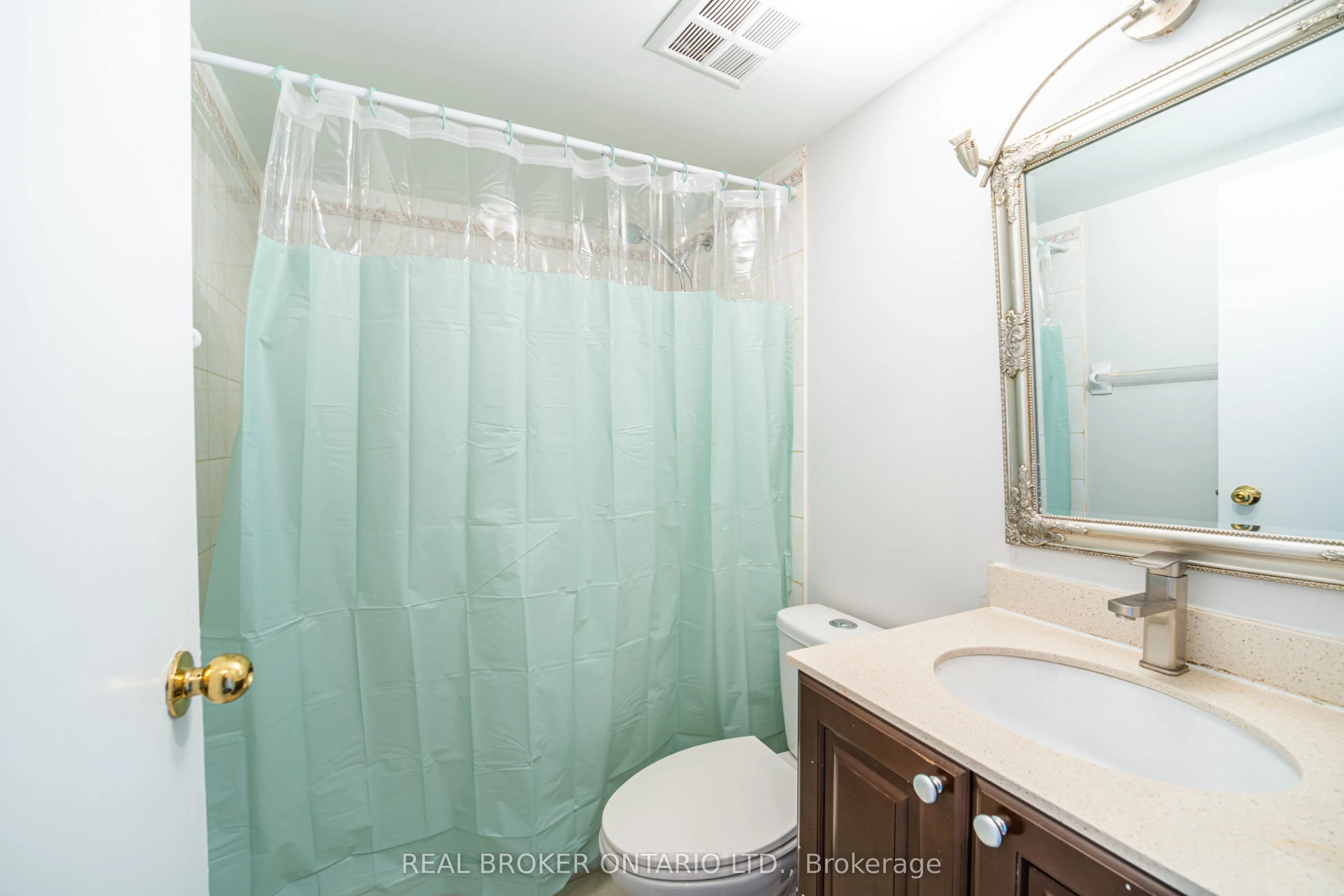 39 Kimbercroft Court, #414