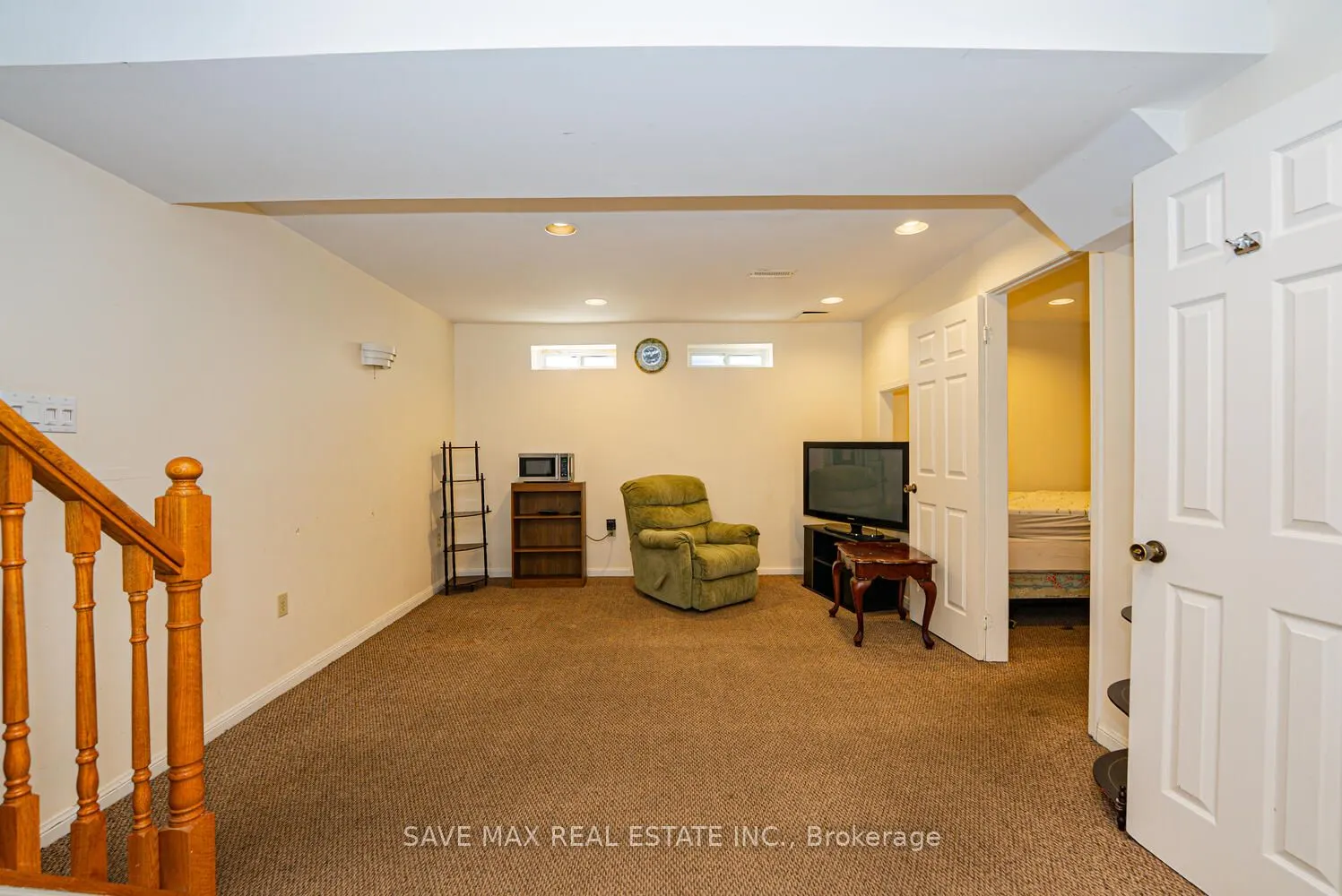 34 RIVER GROVE Drive, #Basement