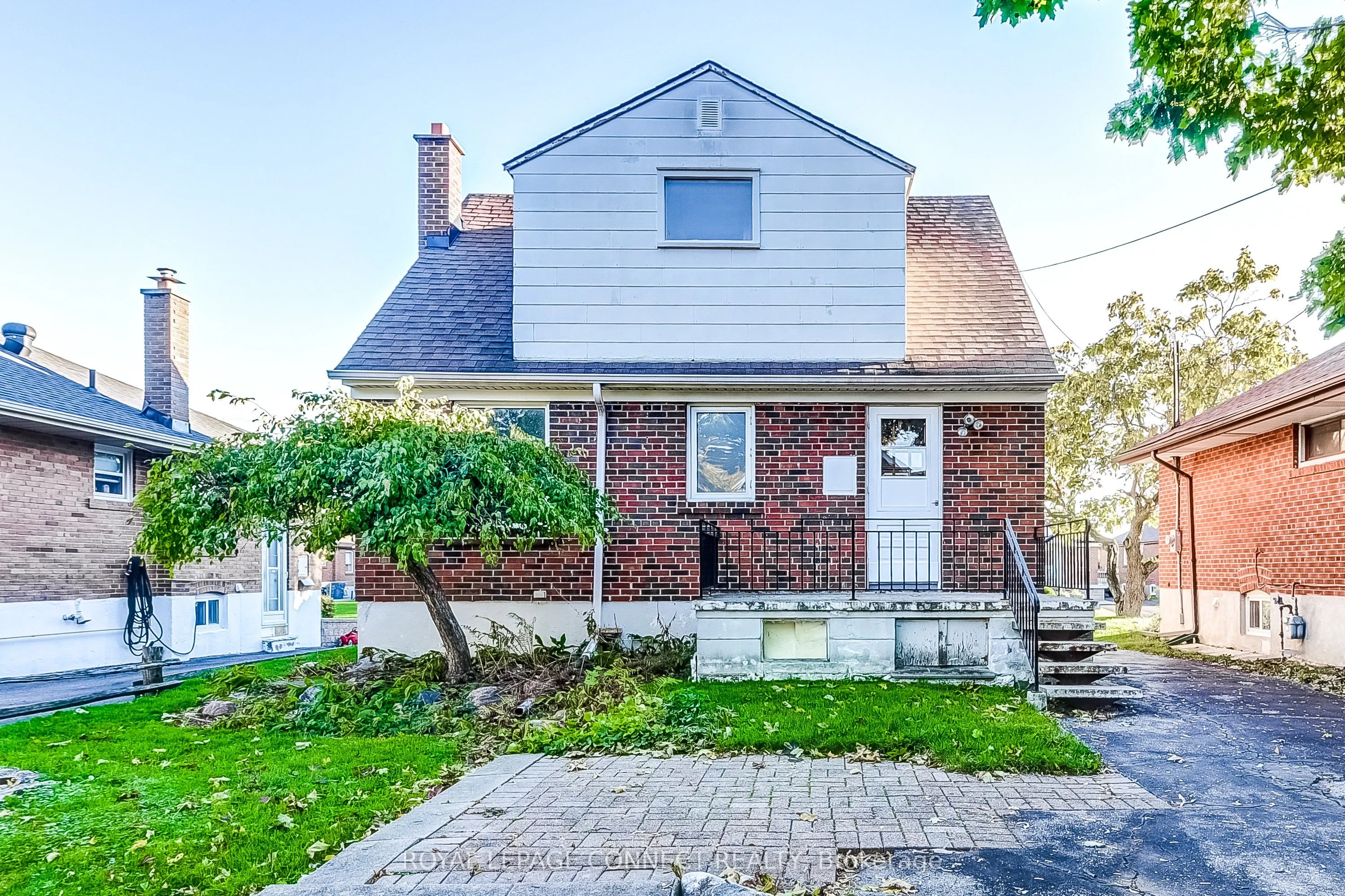 11 Waringstown Drive