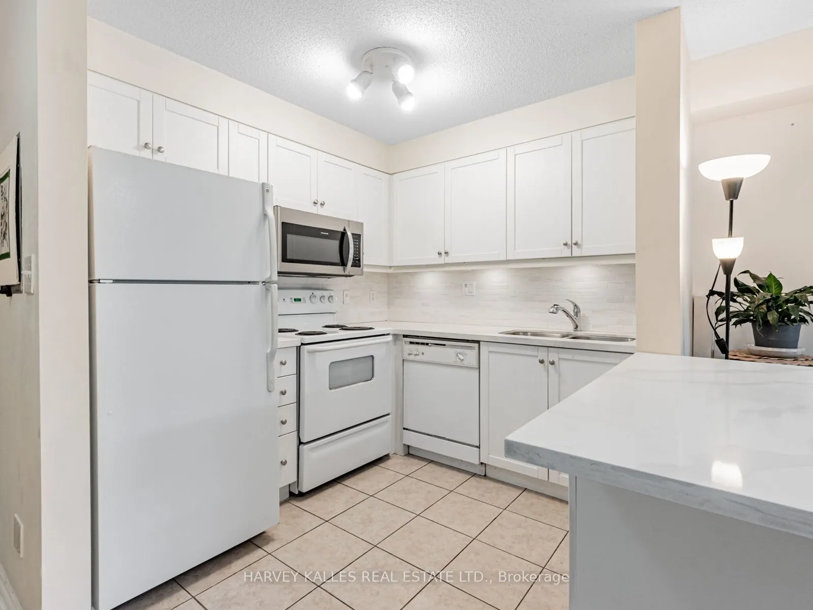 5225 Finch Avenue E, #430