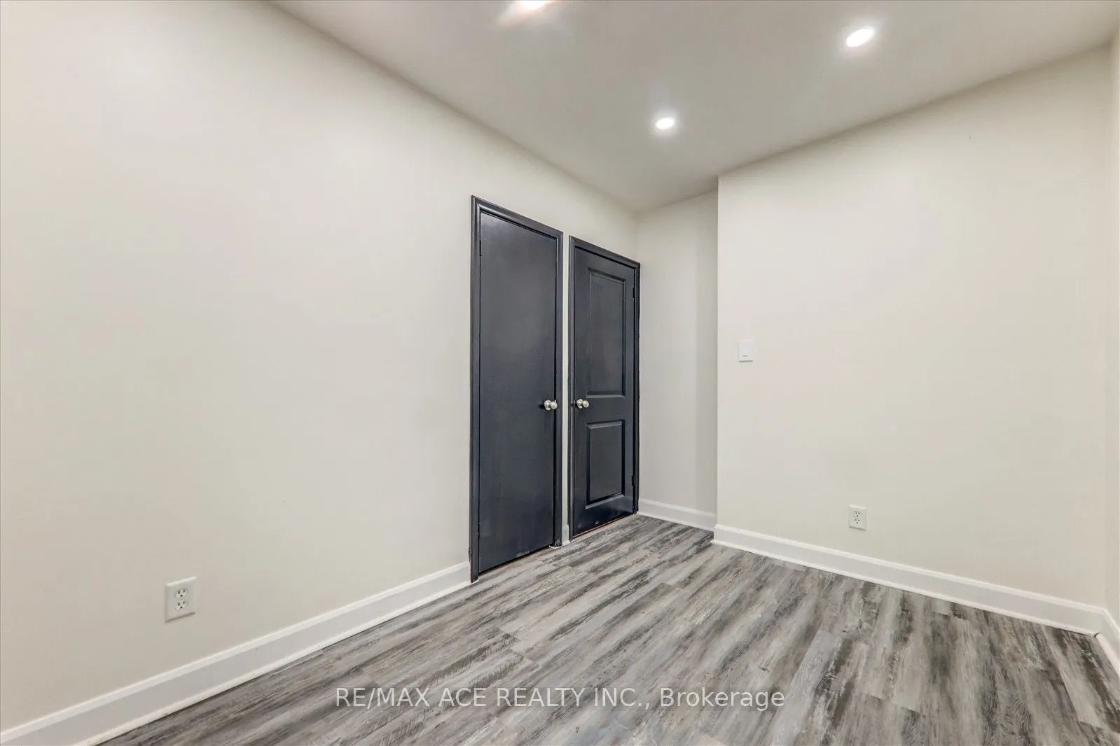 81 Grassmere Avenue