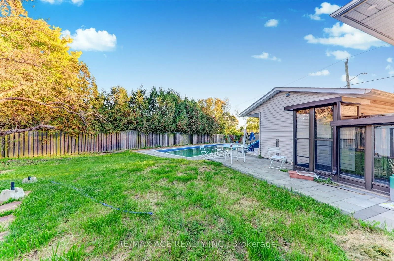 81 Grassmere Avenue