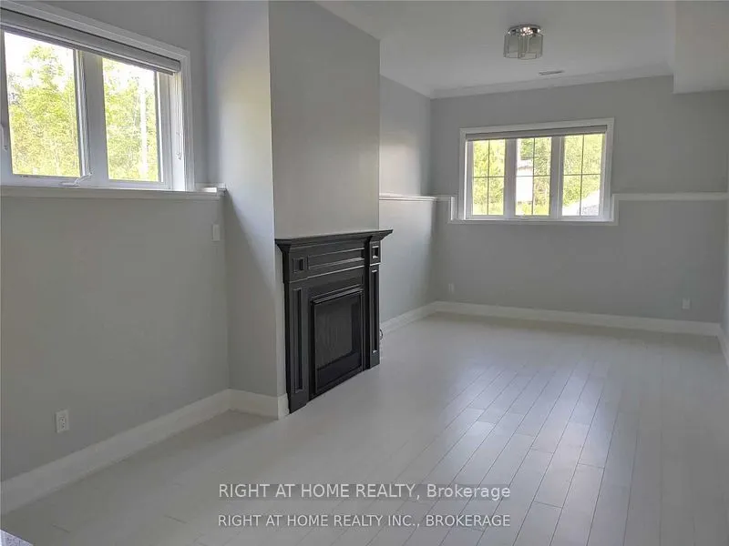1918 Woodview Avenue, #Bsmt