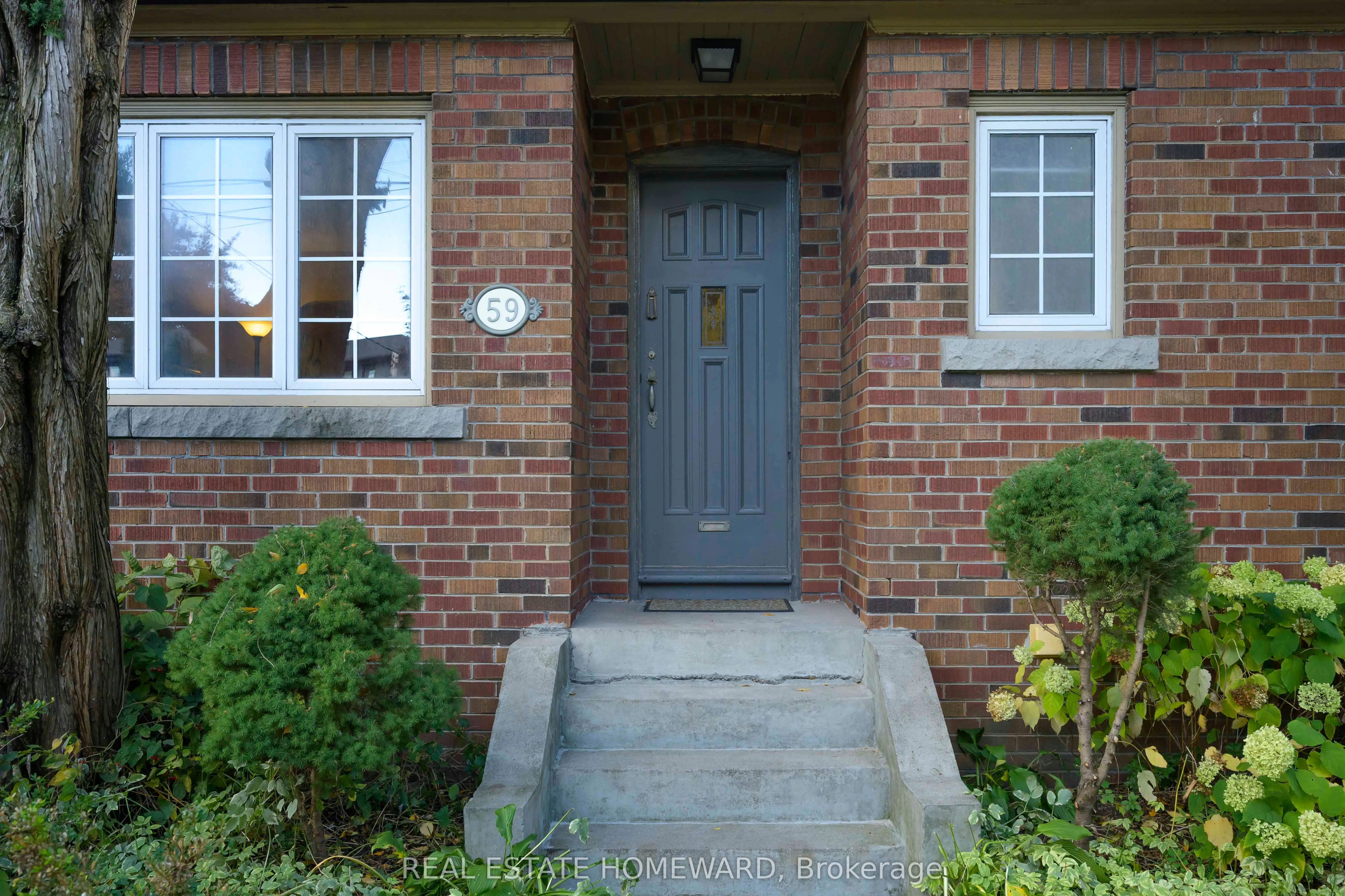 59 Parkview Hill Crescent