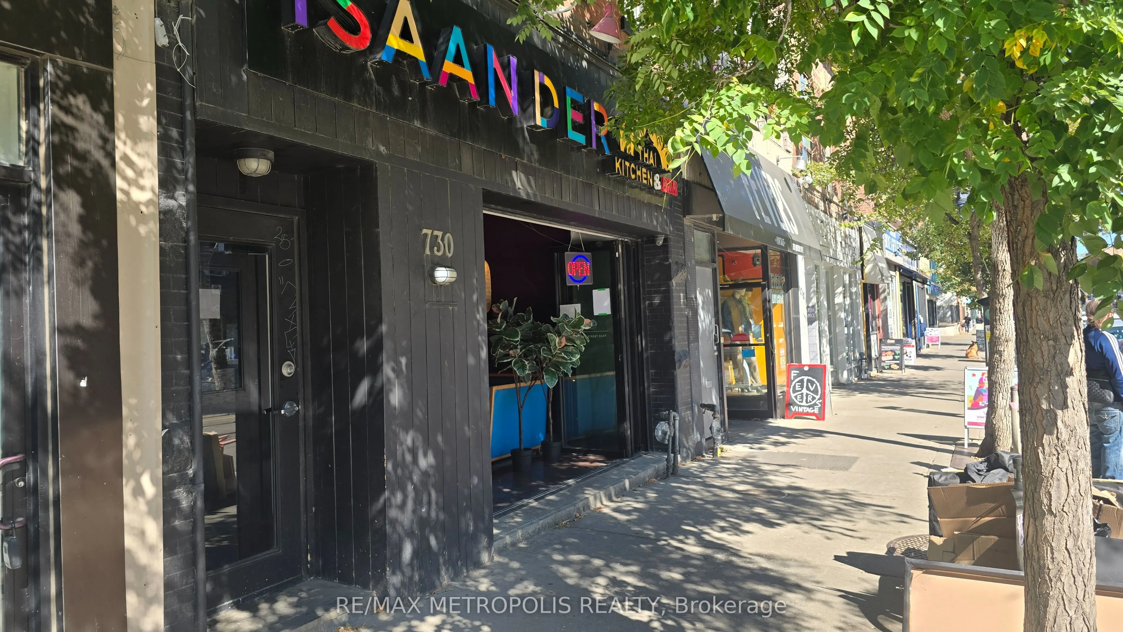 730 Queen Street E
