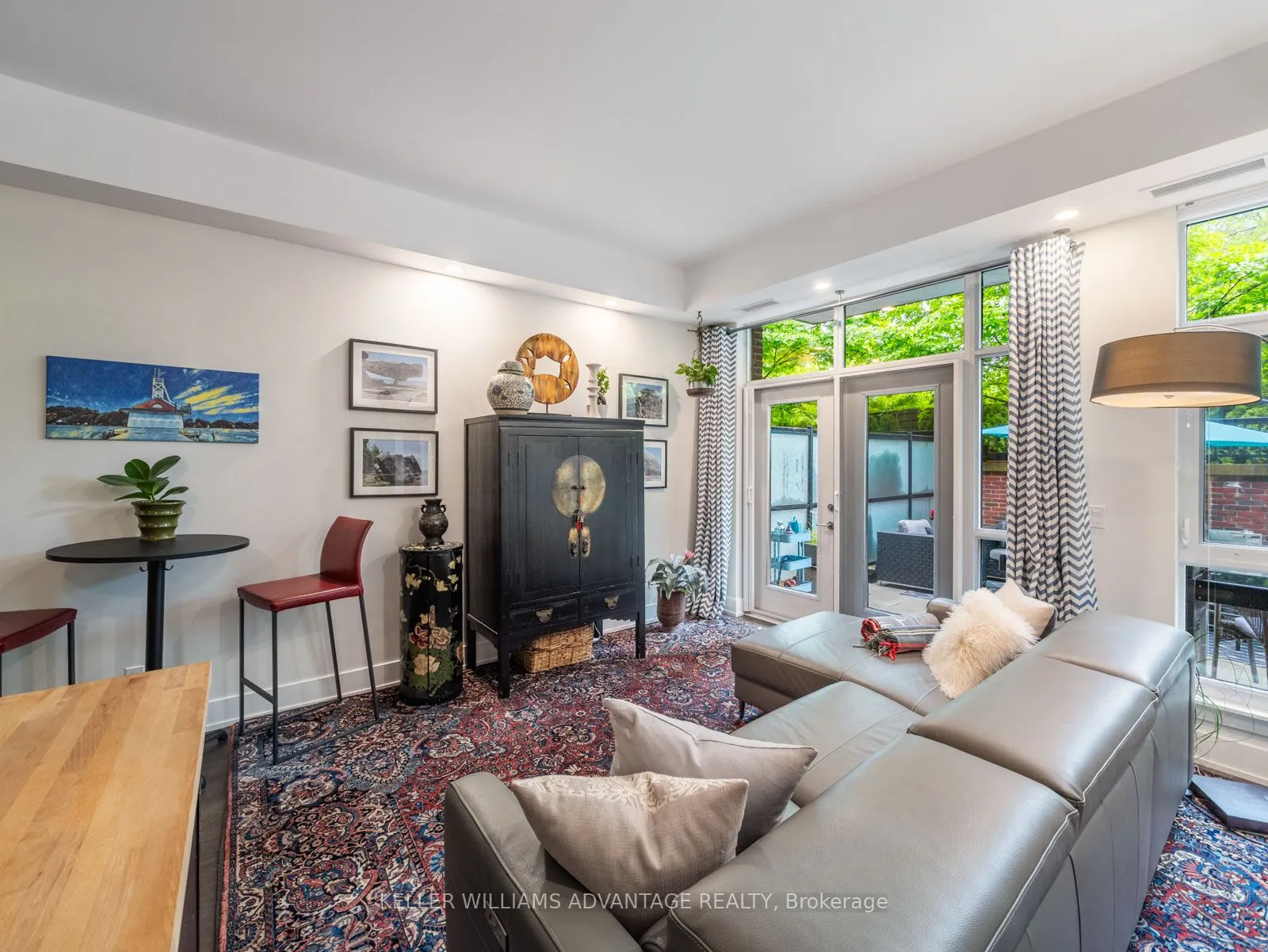 66 Kippendavie Avenue, #107