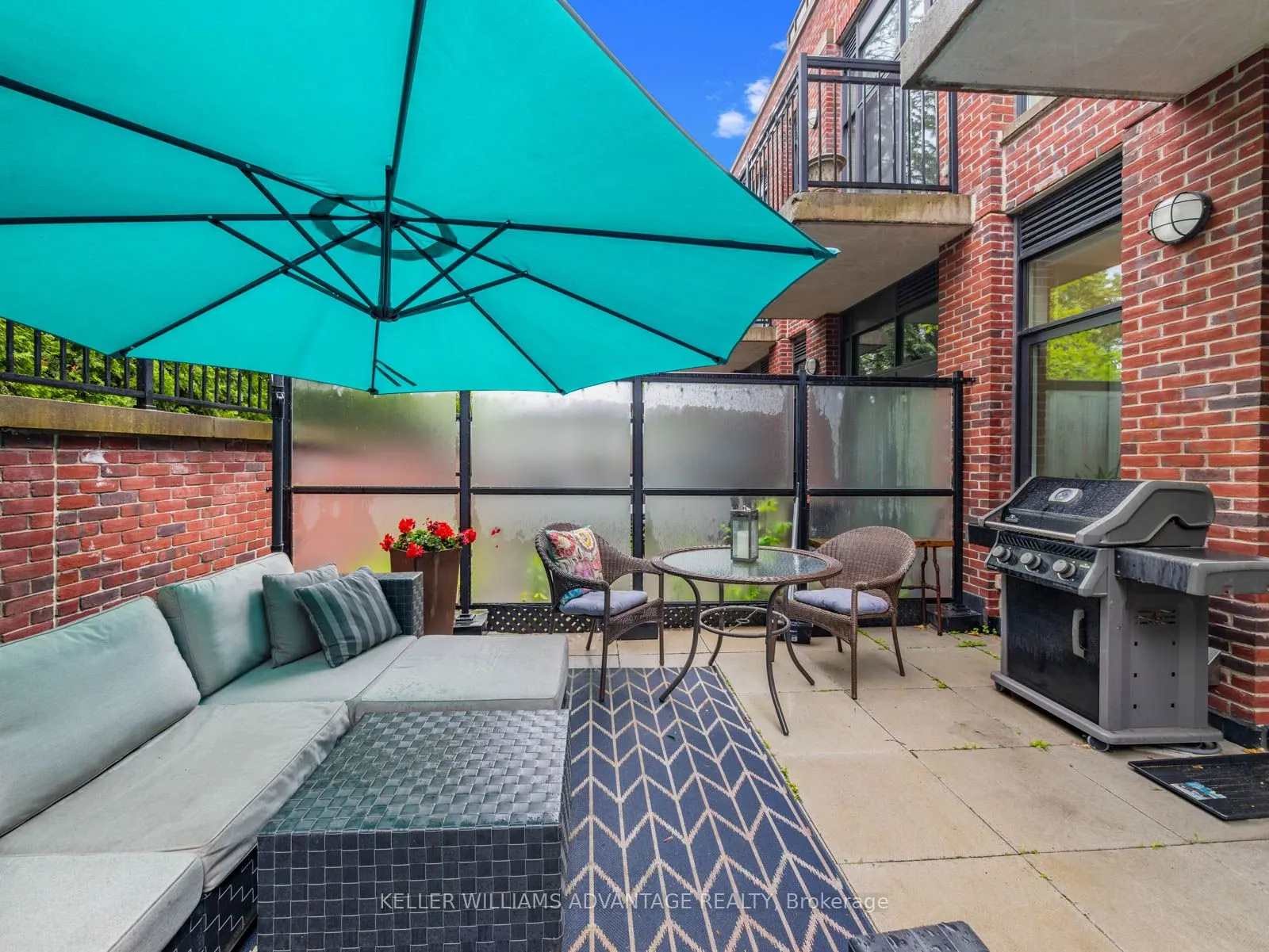 66 Kippendavie Avenue, #107