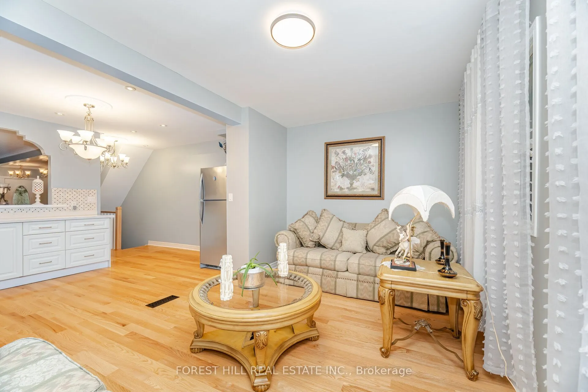180 Milverton Boulevard