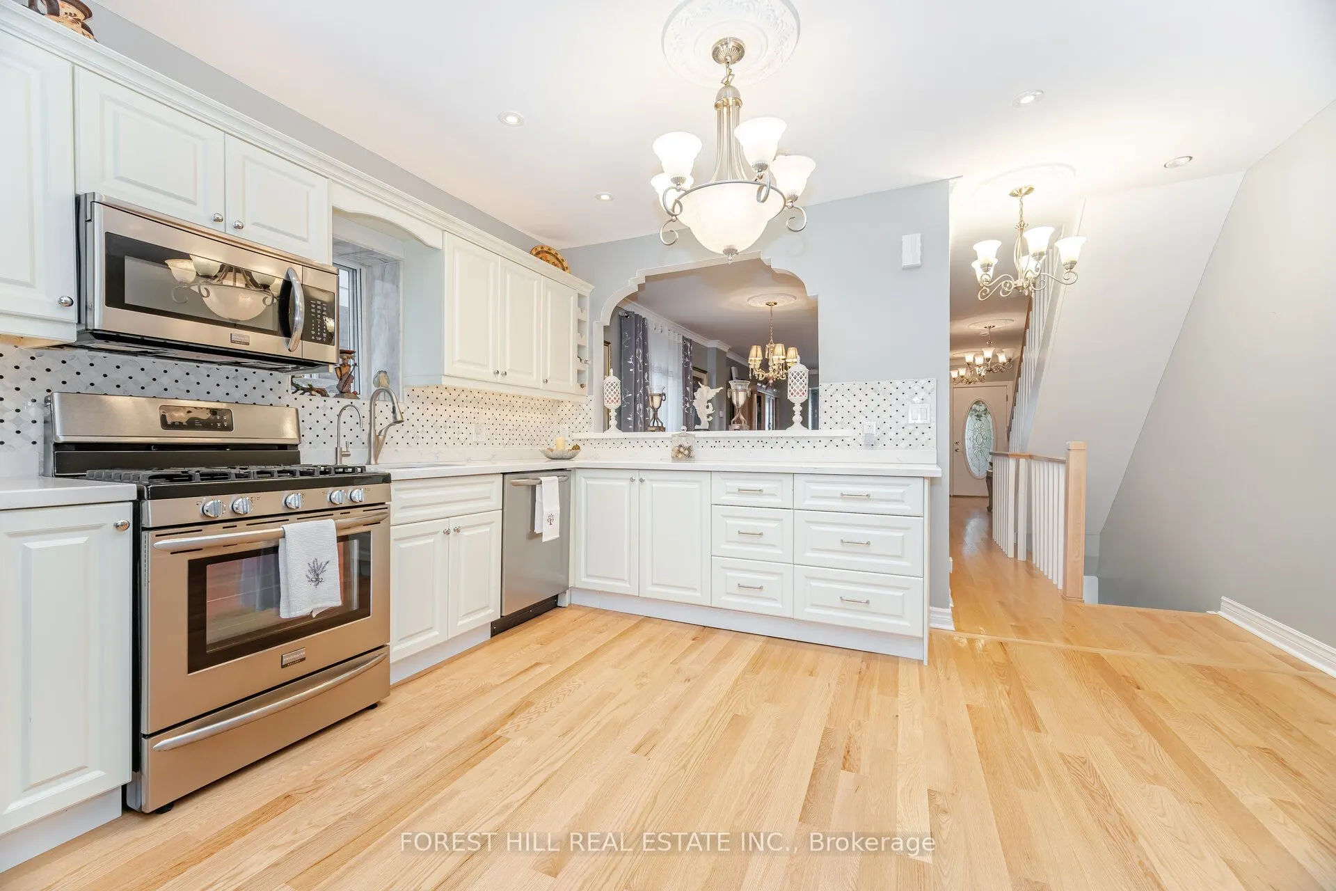 180 Milverton Boulevard