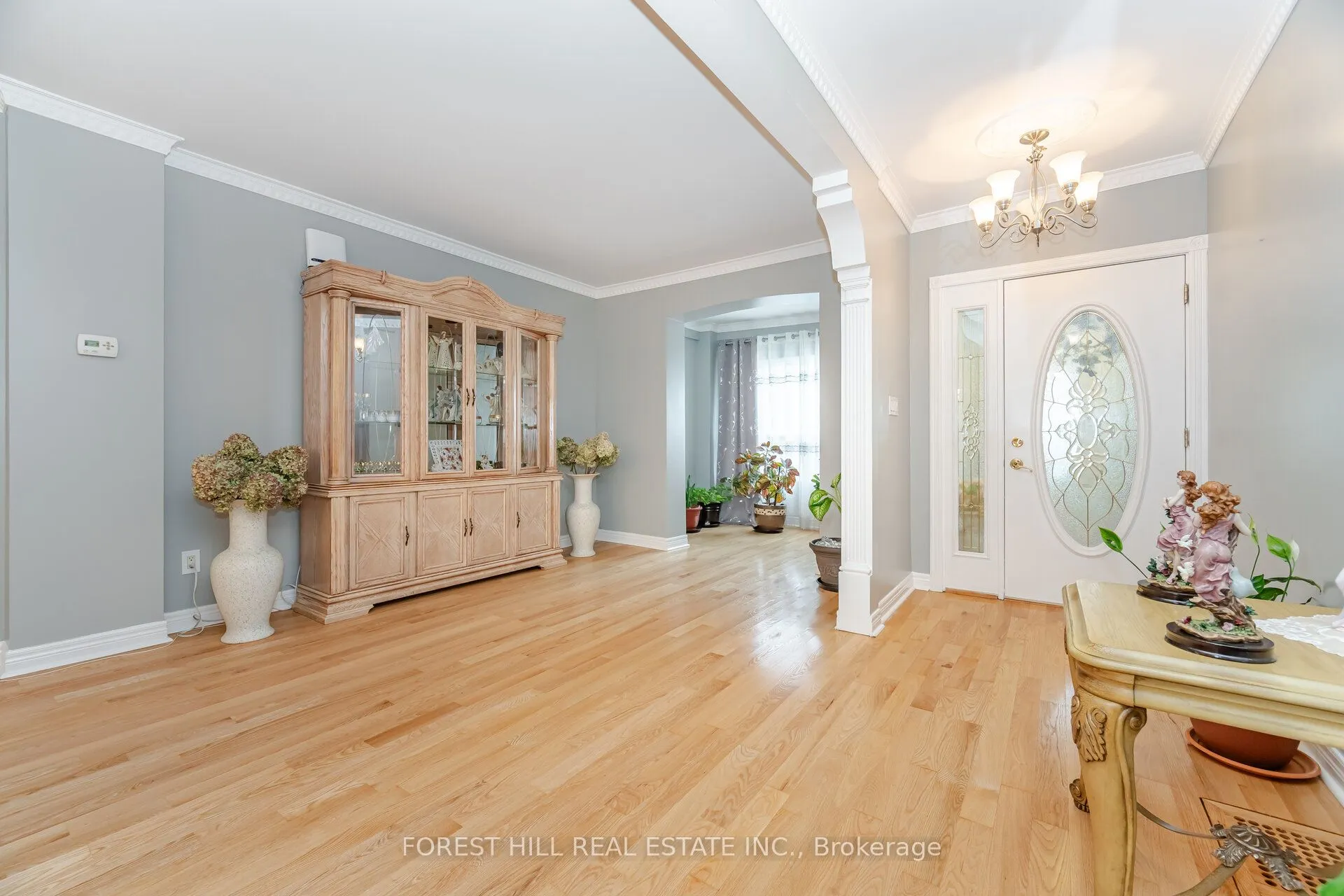 180 Milverton Boulevard