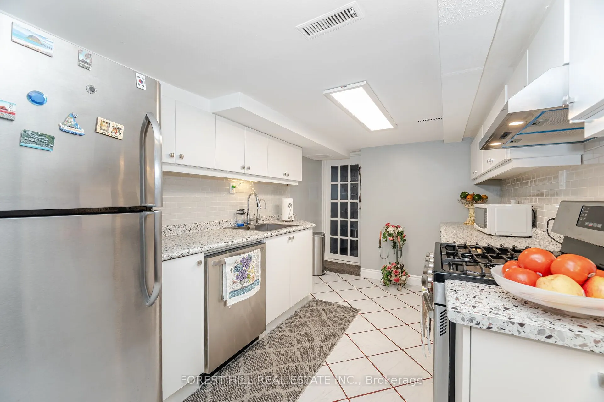 180 Milverton Boulevard