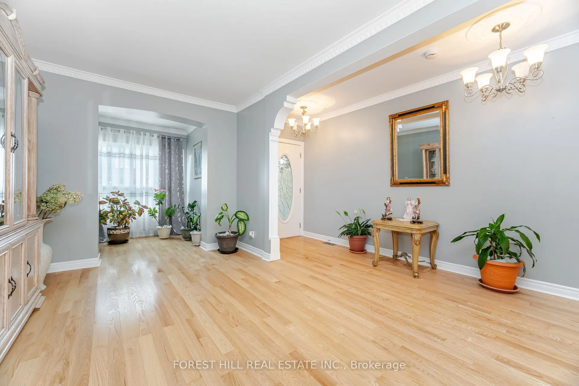 180 Milverton Boulevard