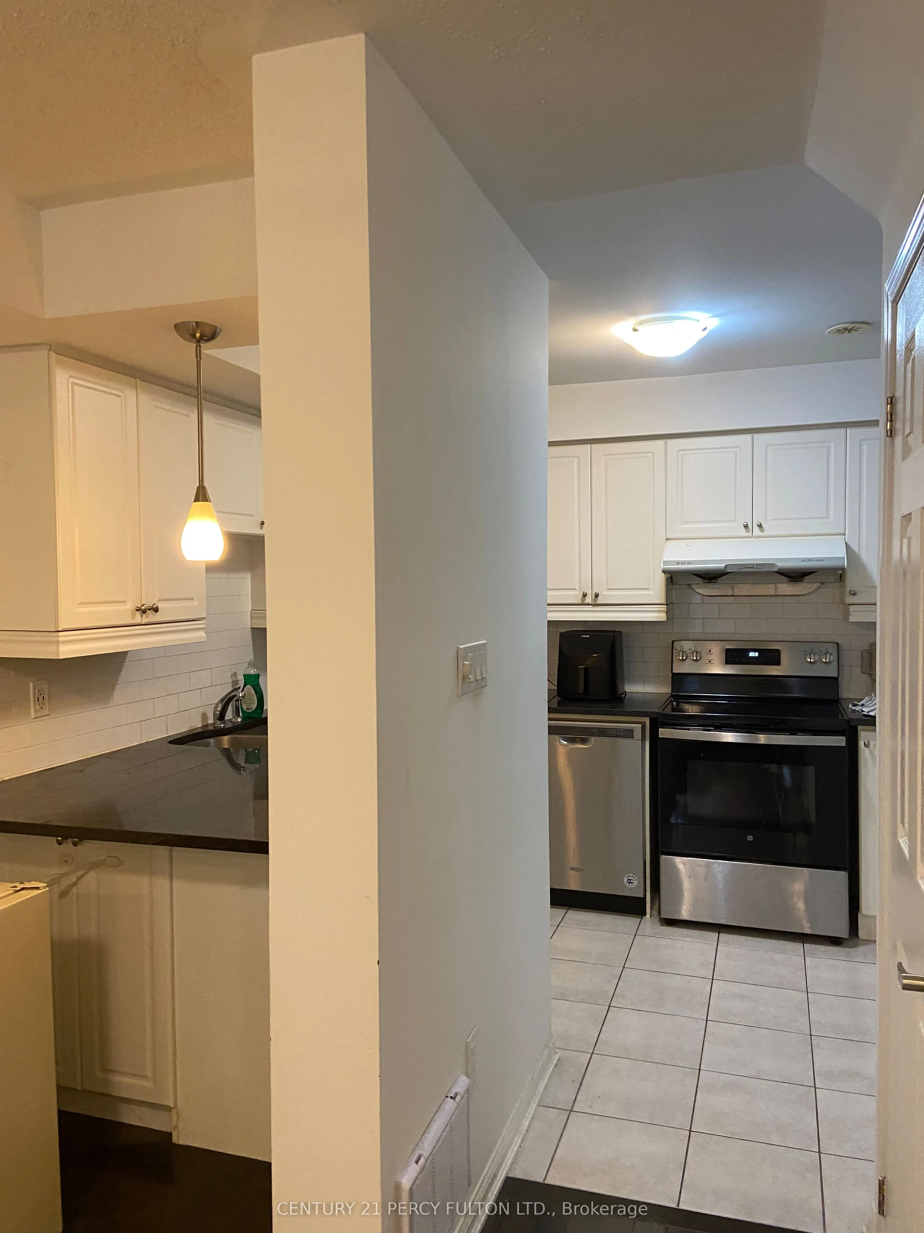 20 Mendelssohn Street, #4