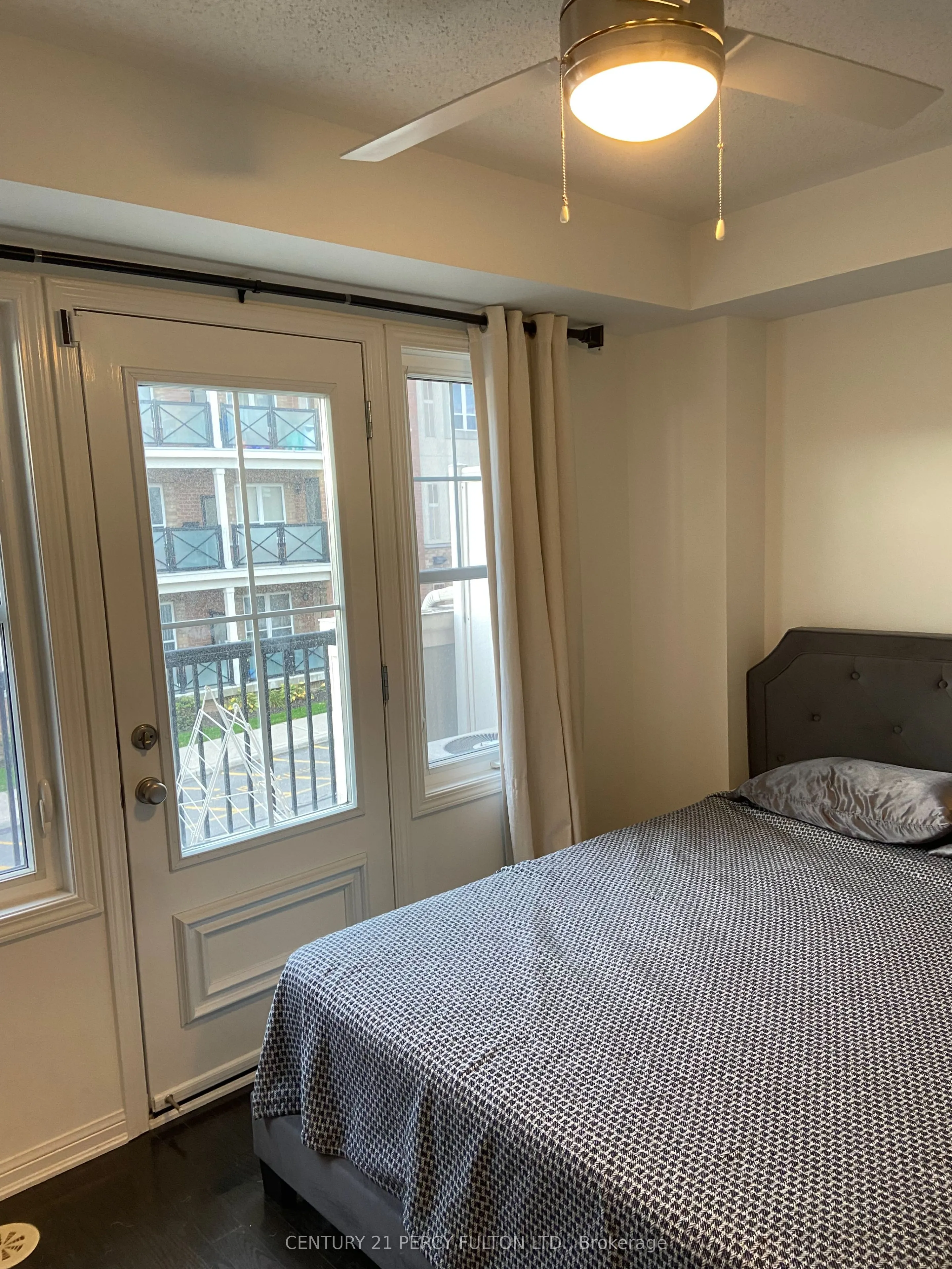 20 Mendelssohn Street, #4