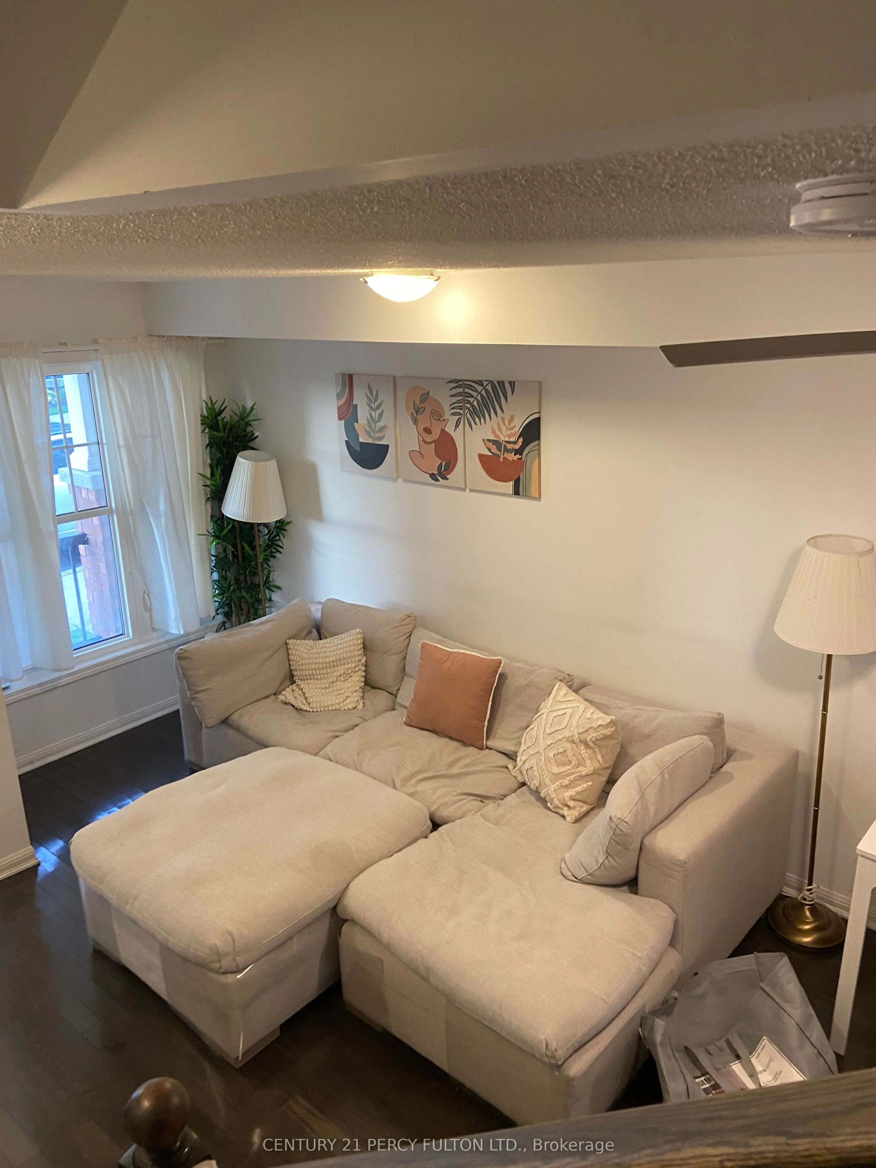 20 Mendelssohn Street, #4
