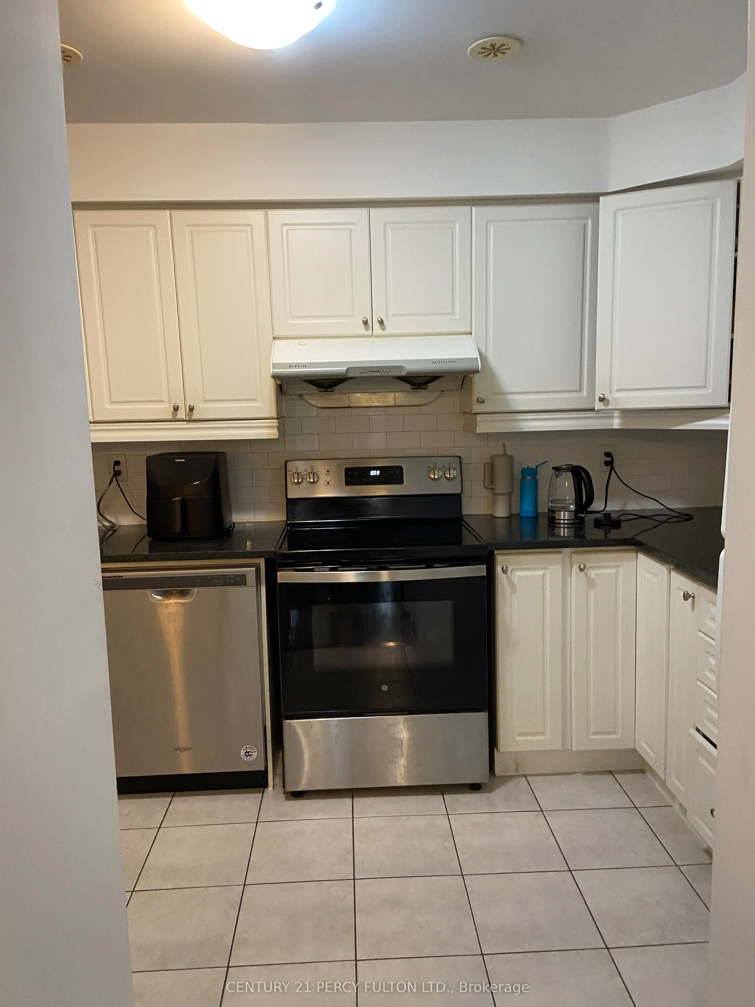 20 Mendelssohn Street, #4
