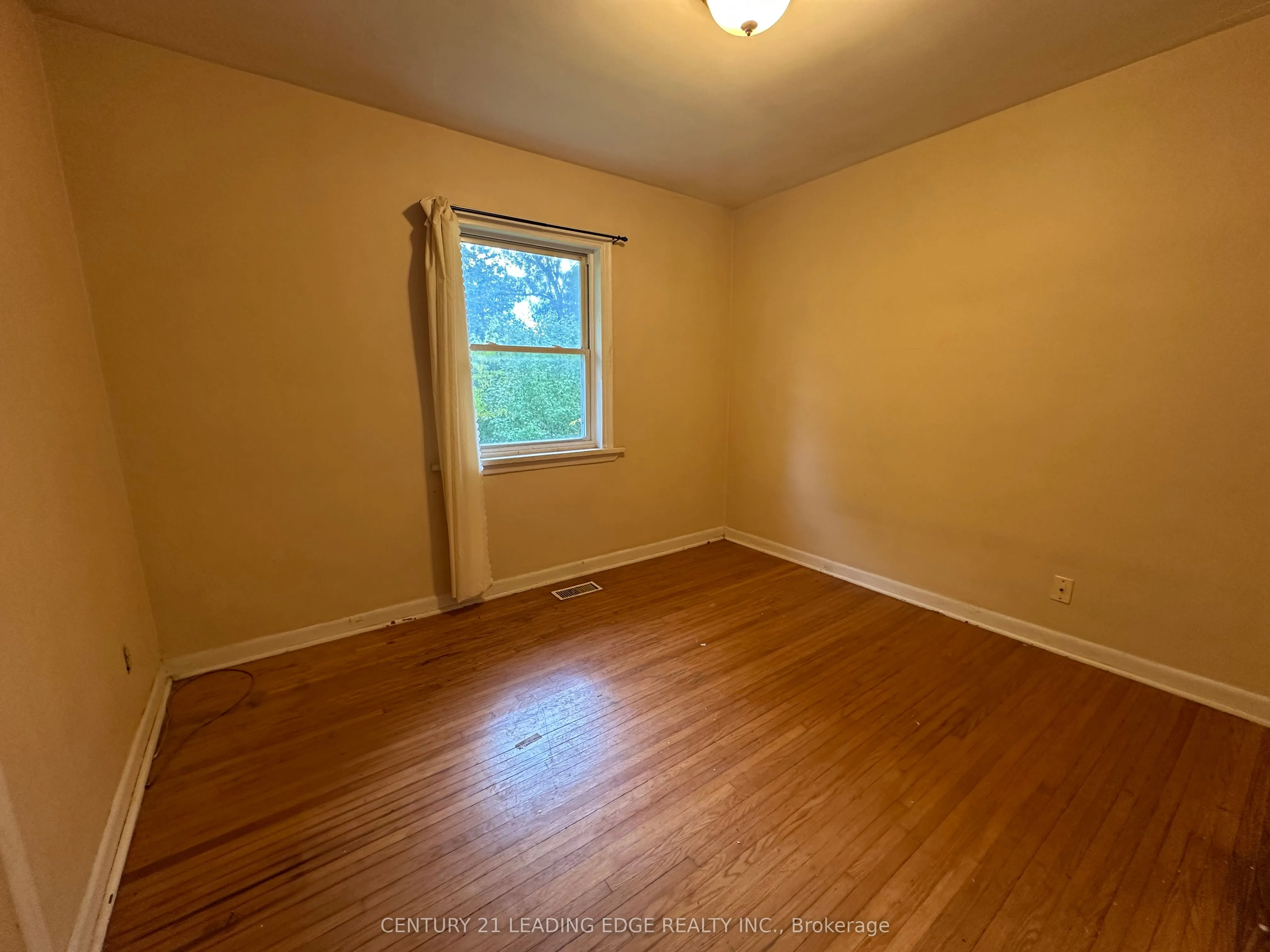 339 Jaybell Grove Grove