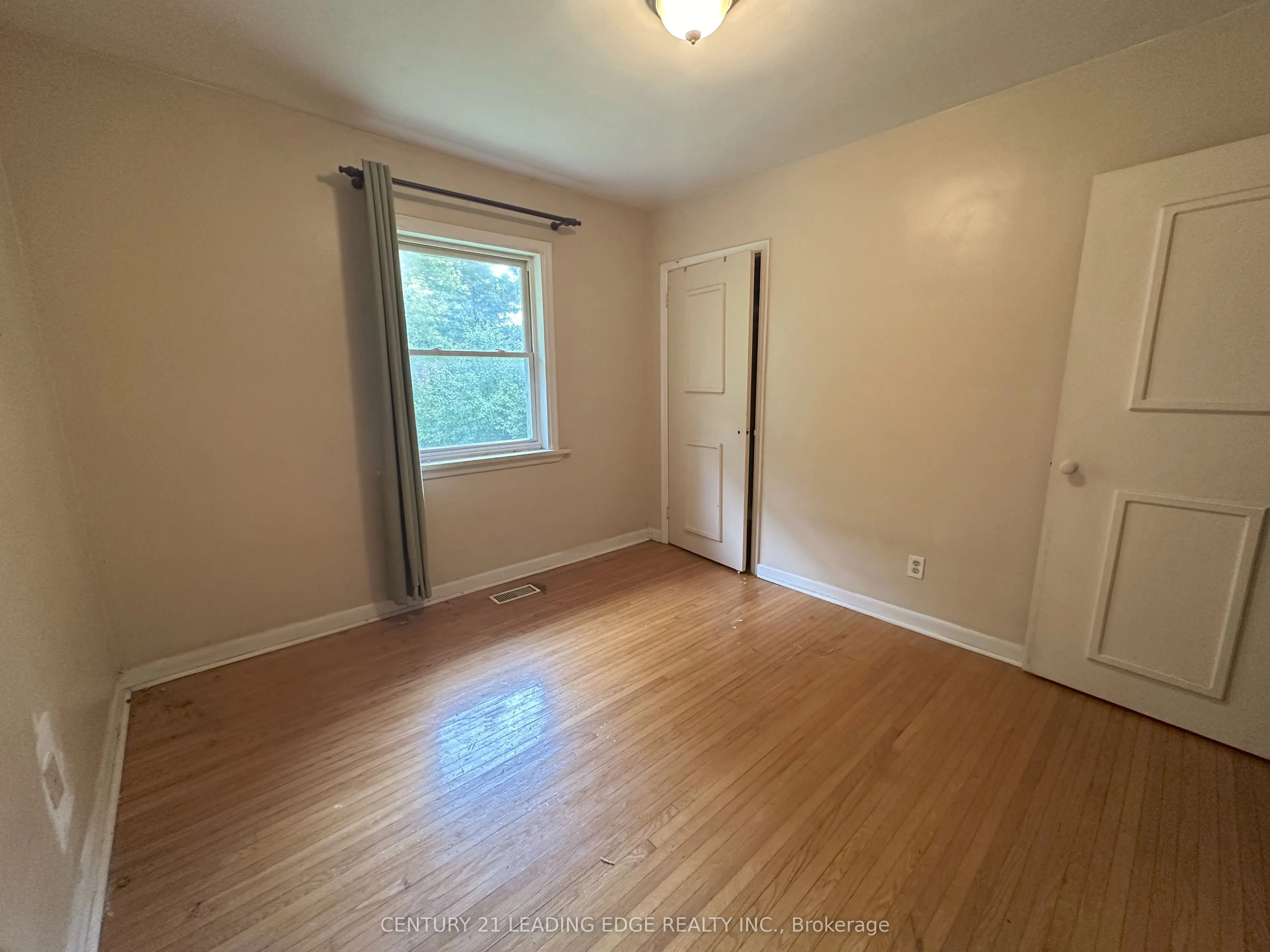 339 Jaybell Grove Grove