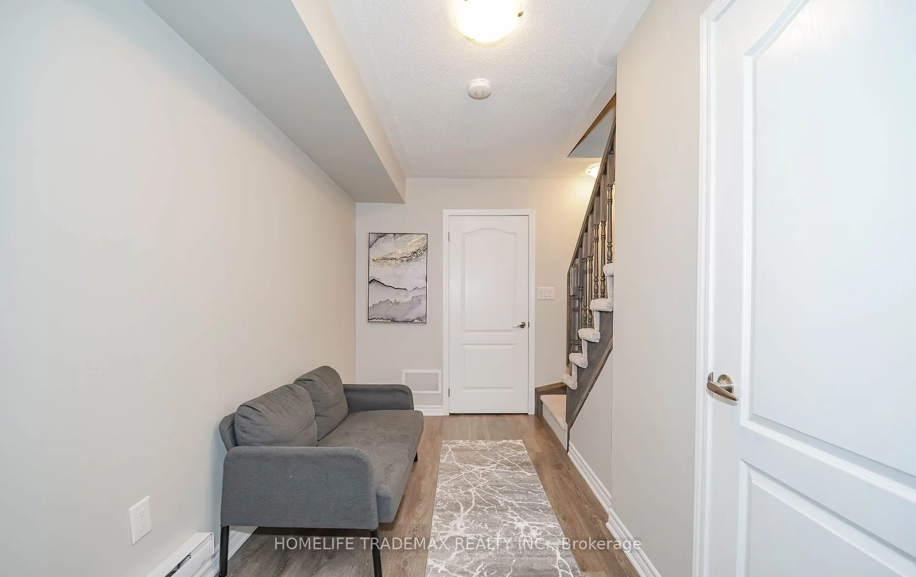 1062 Clipper Lane