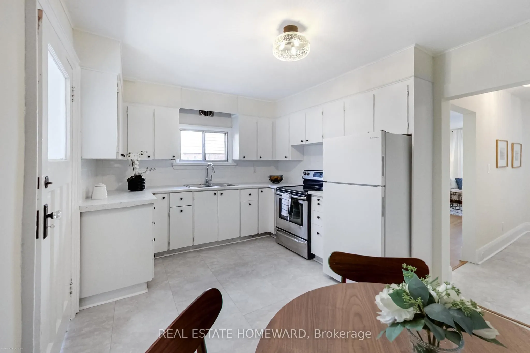 255 Westlake Avenue