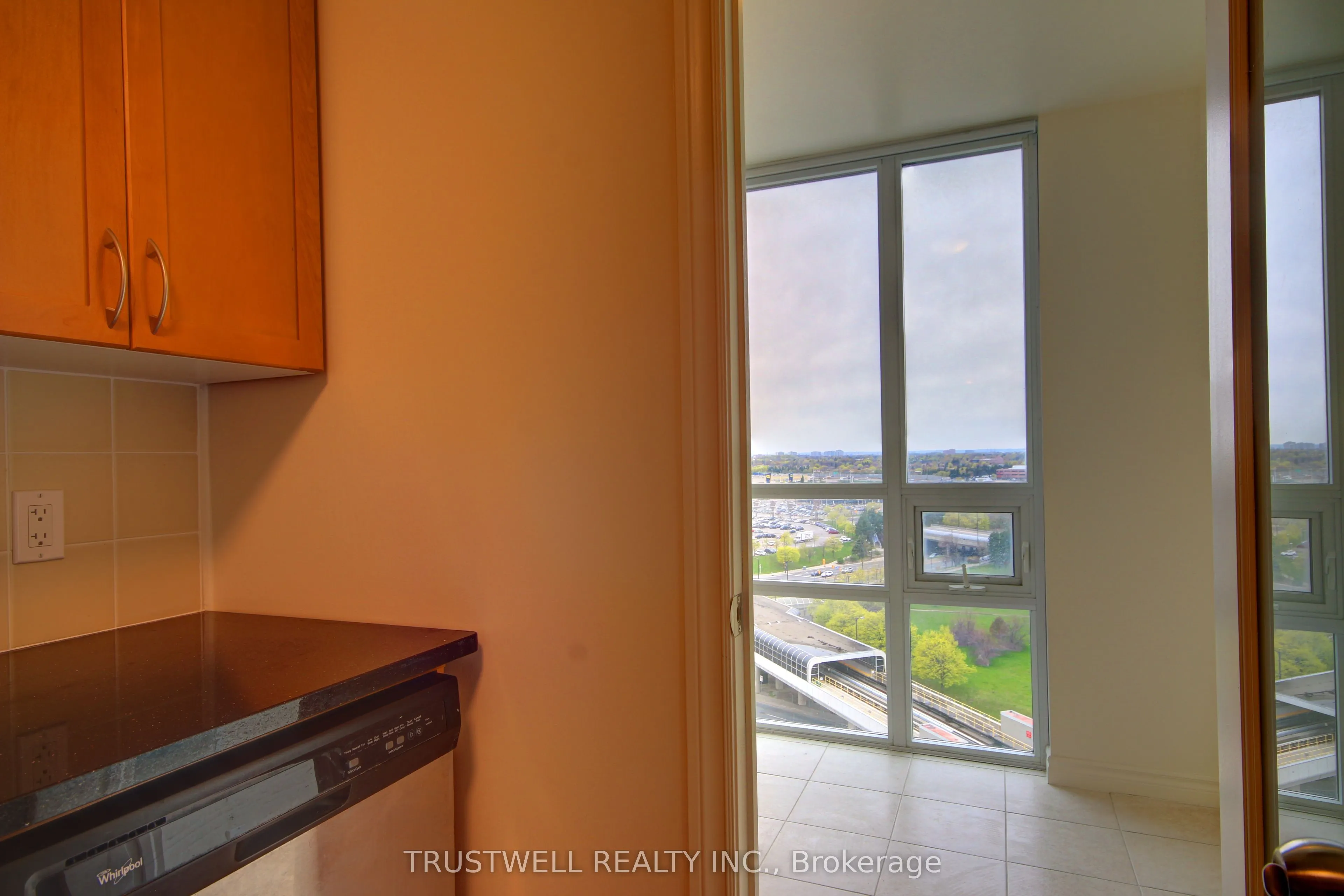 88 Grangeway Avenue, #1705