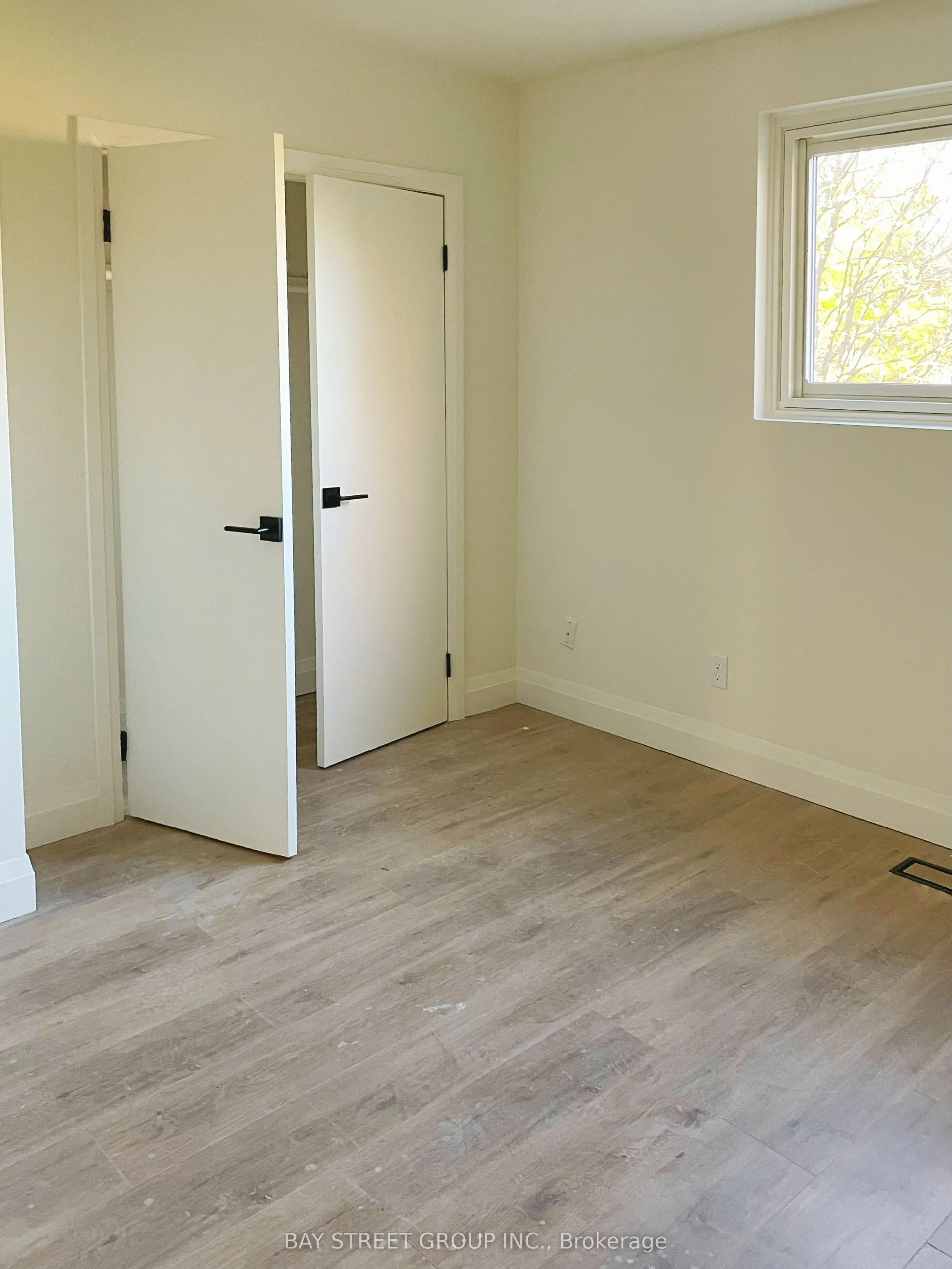 517 Harris Court, #3