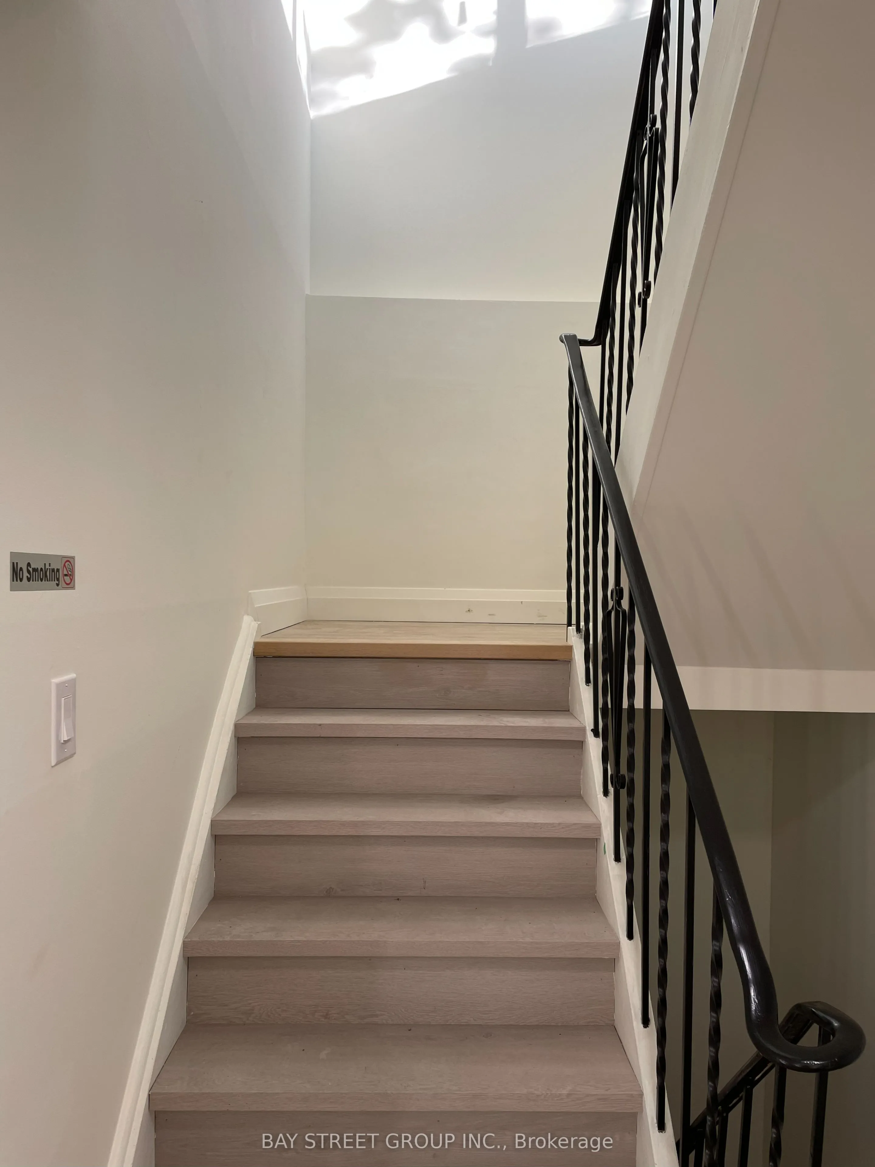 517 Harris Court, #3