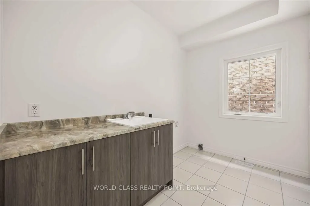 109 Merivale Court