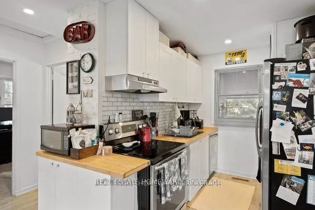 4 Warvet Crescent