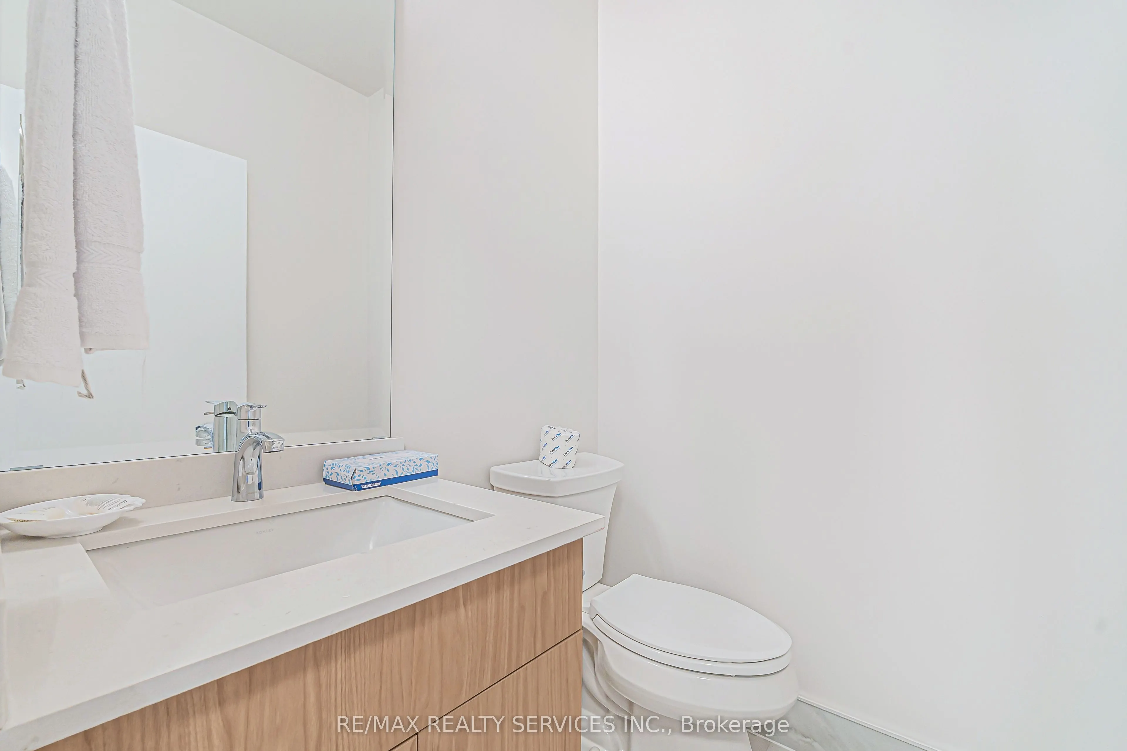 30 DEAN PARK Road, ##4