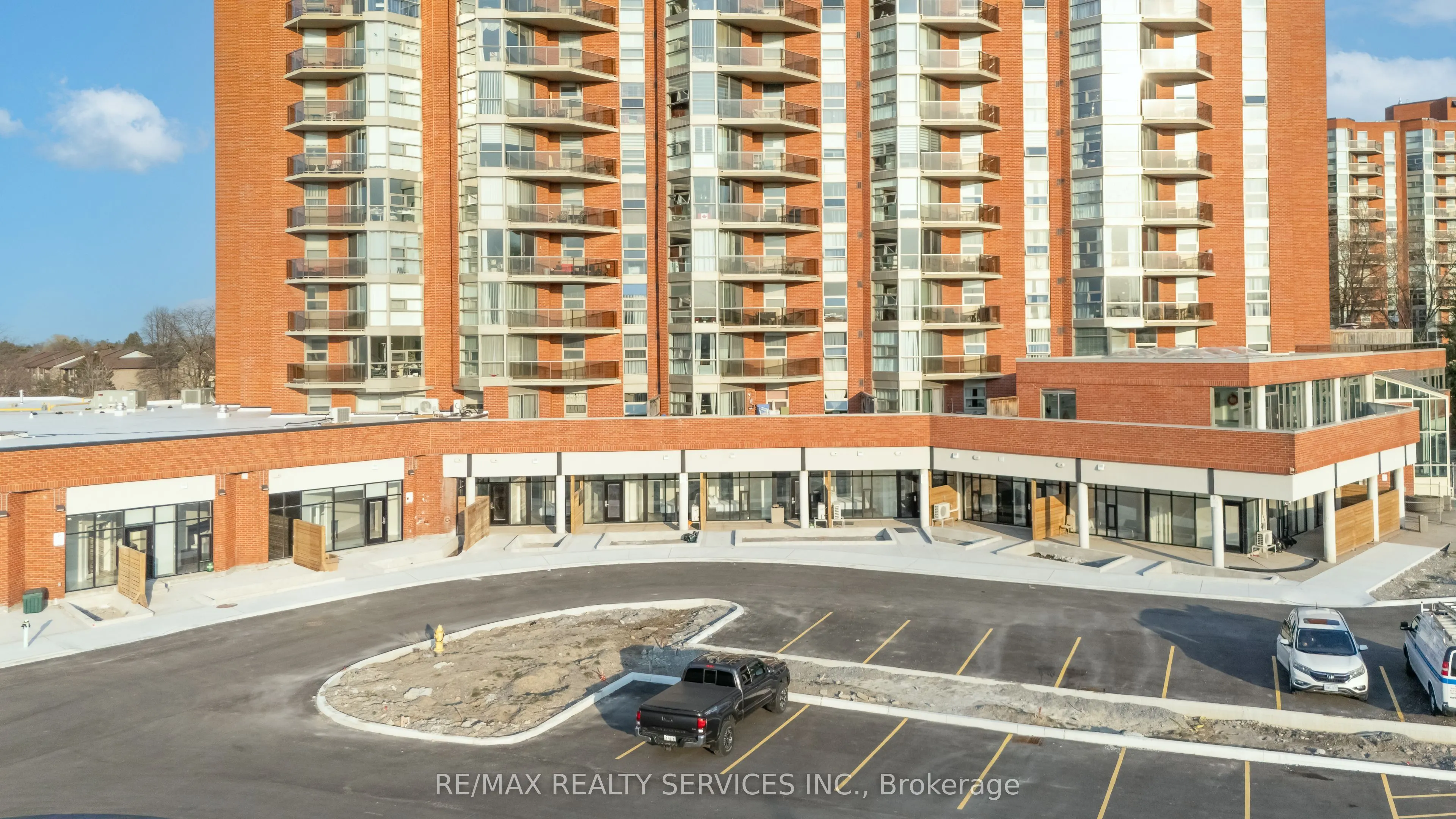 30 DEAN PARK Road, ##4