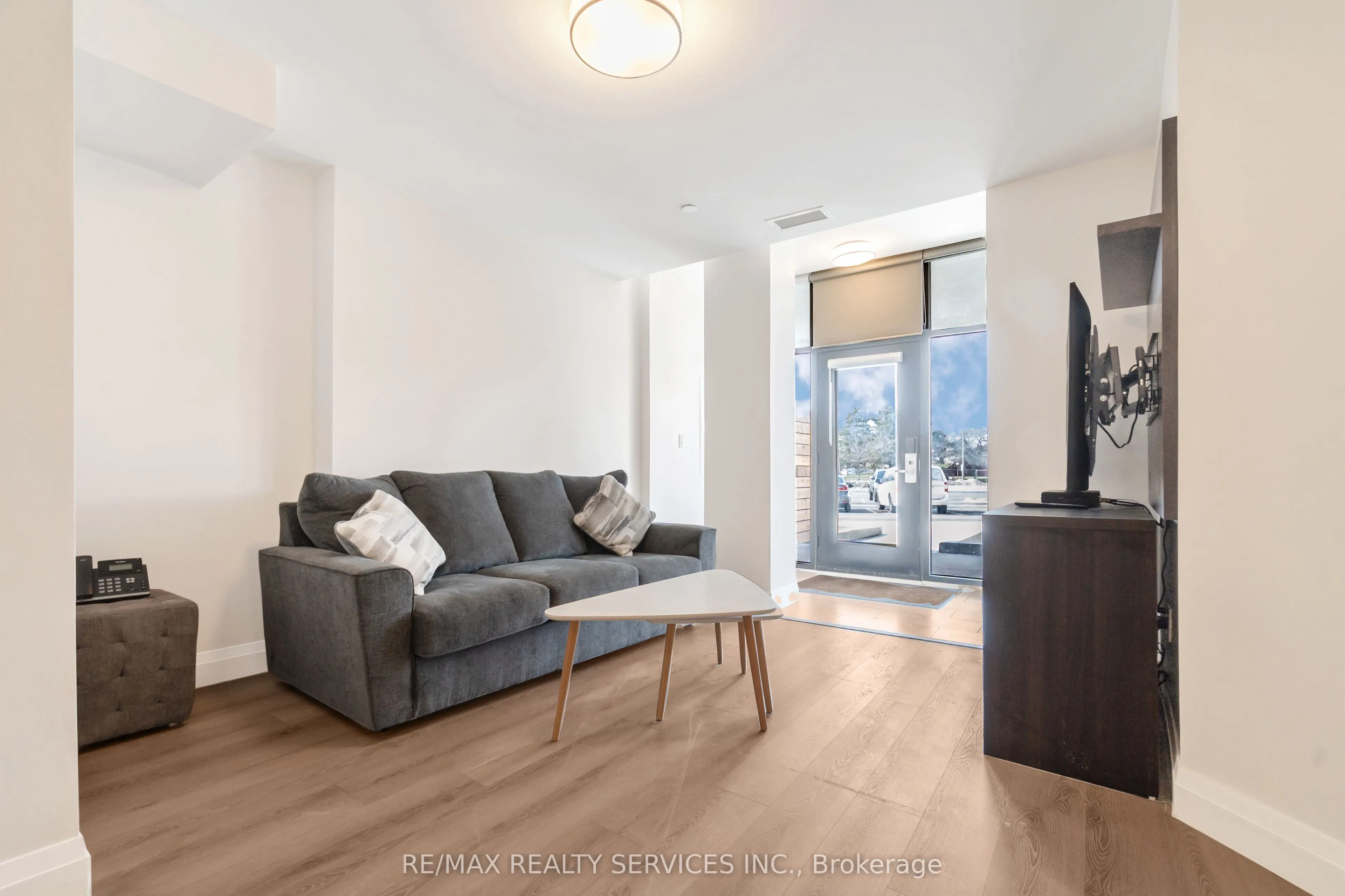 30 DEAN PARK Road, ##7