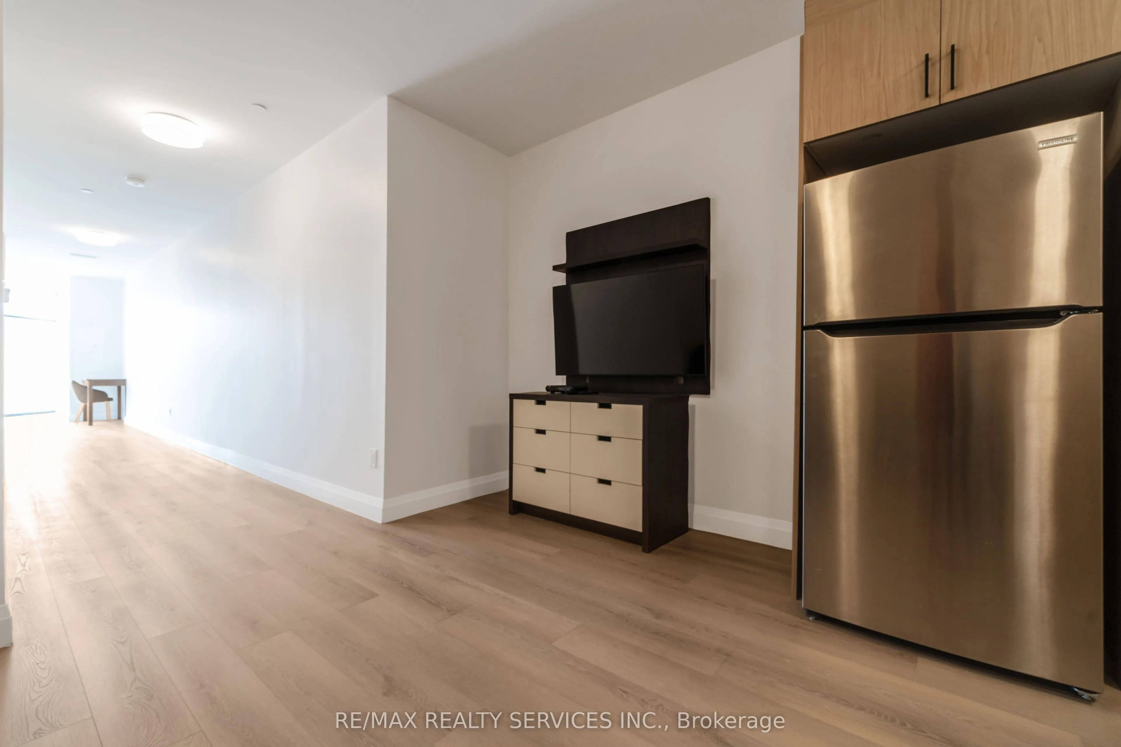30 DEAN PARK Road, ##9