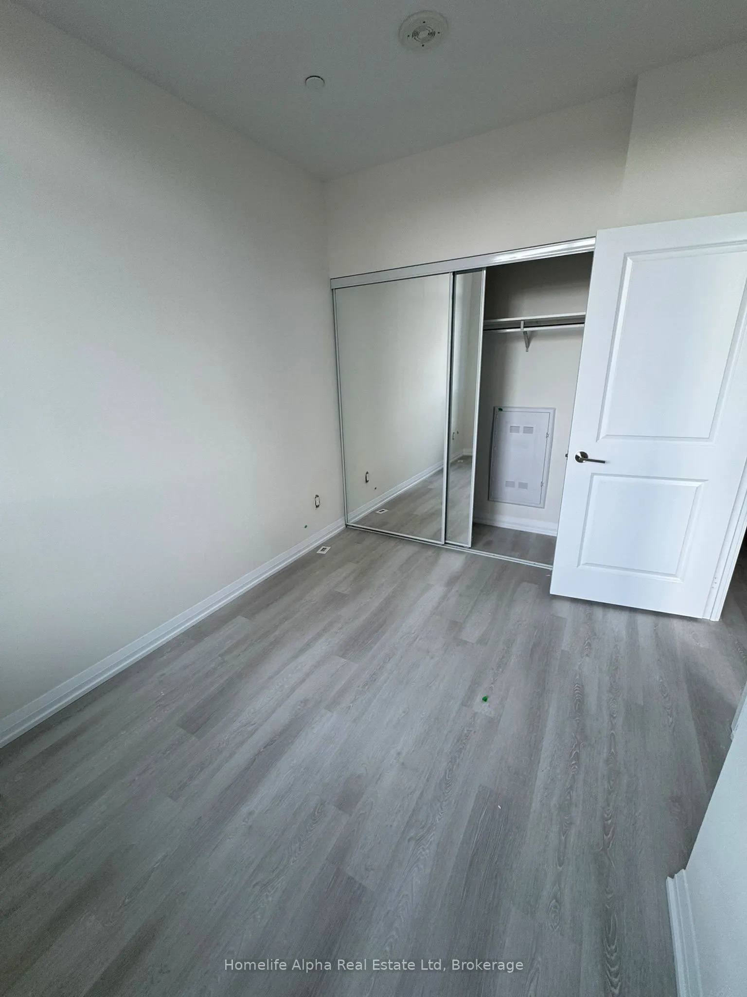 3260 Sheppard Avenue E, #202